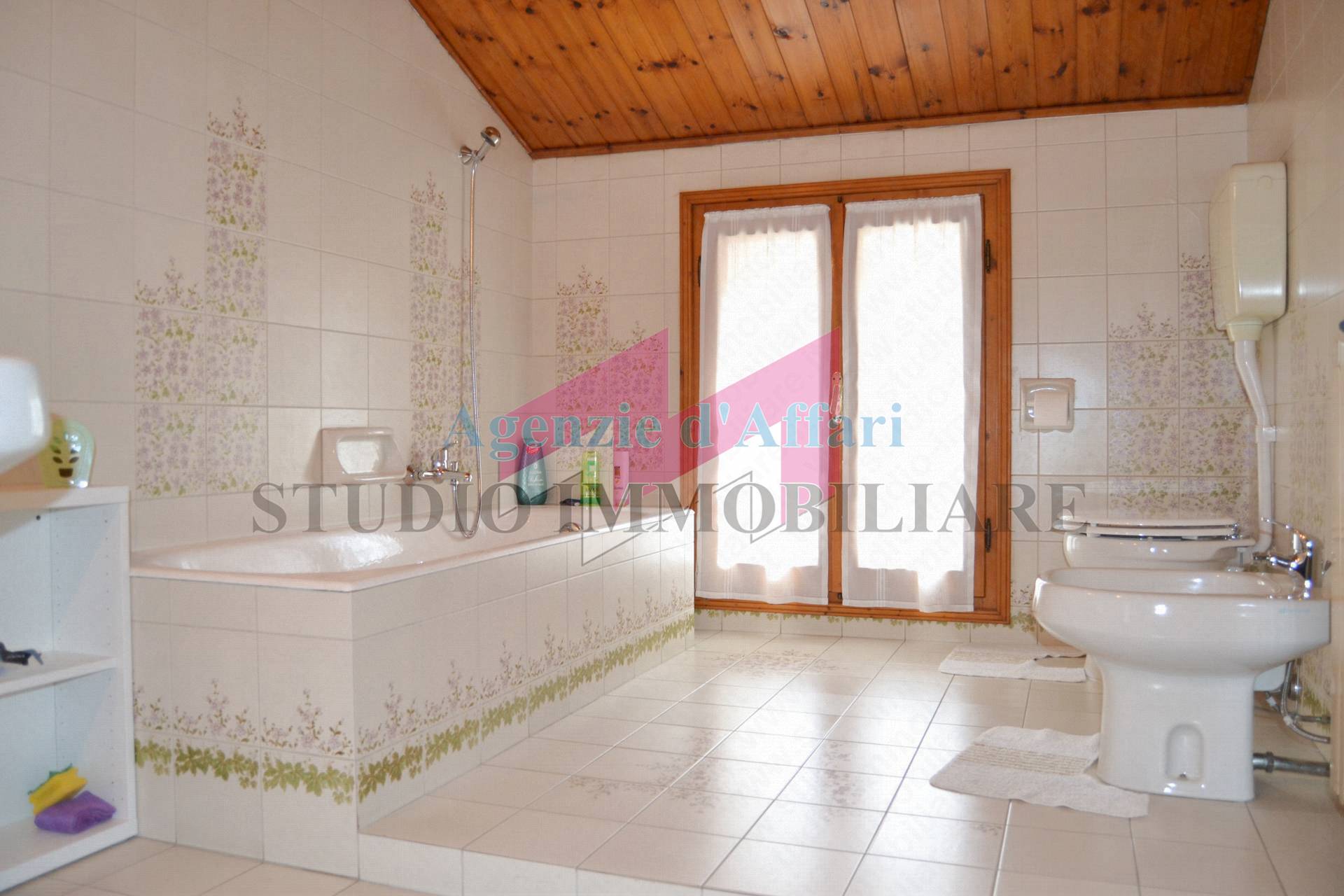 Porzione di fabbricato in vendita a Sermide e Felonica