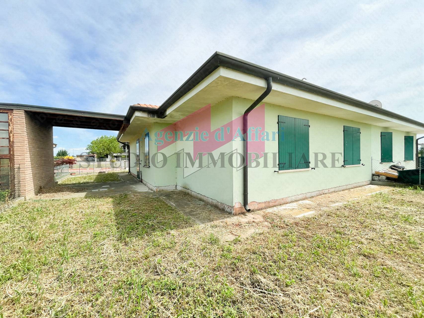 Bifamiliare in vendita a Borgocarbonara