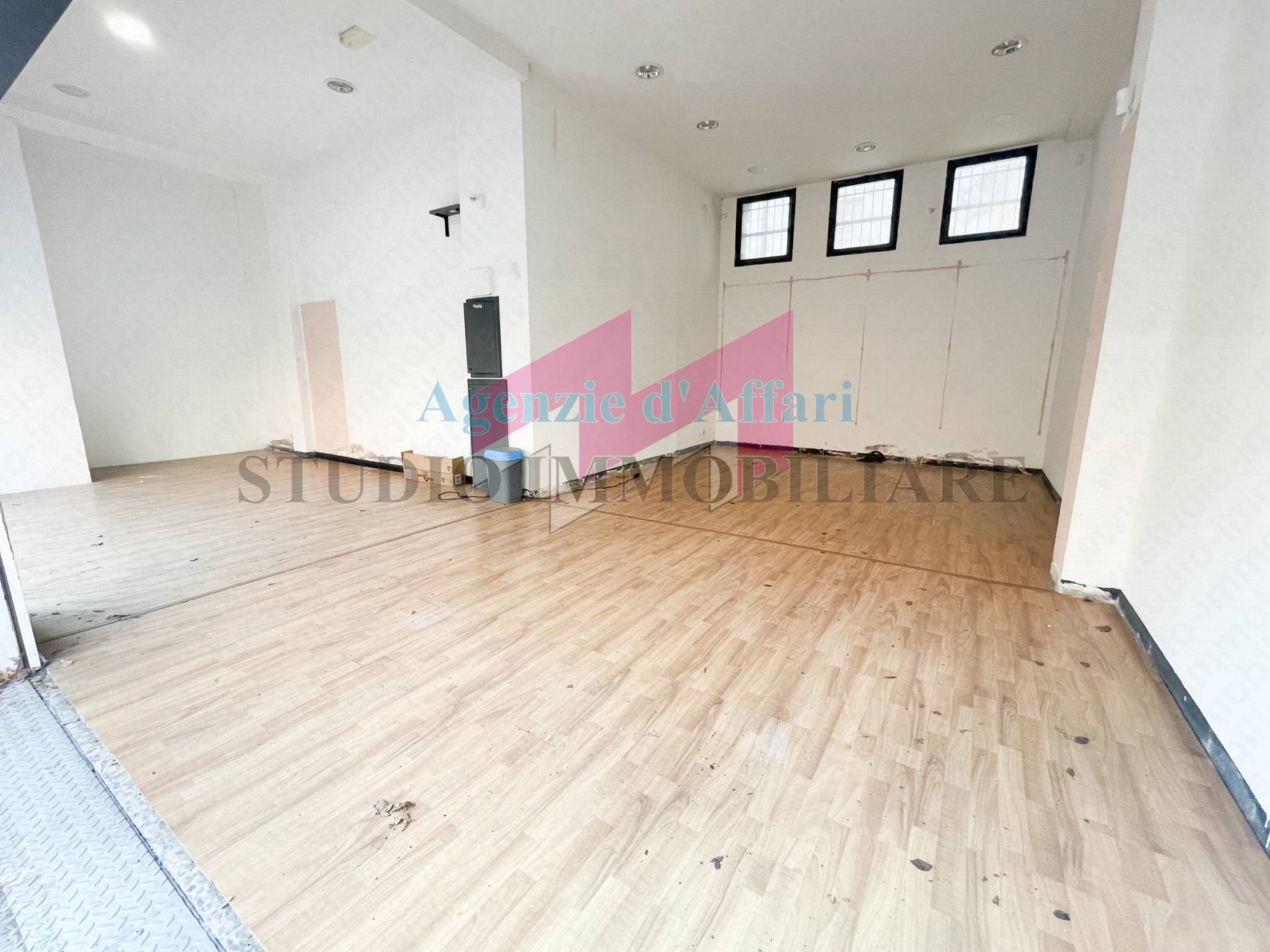 Box o garage in vendita a Ferrara