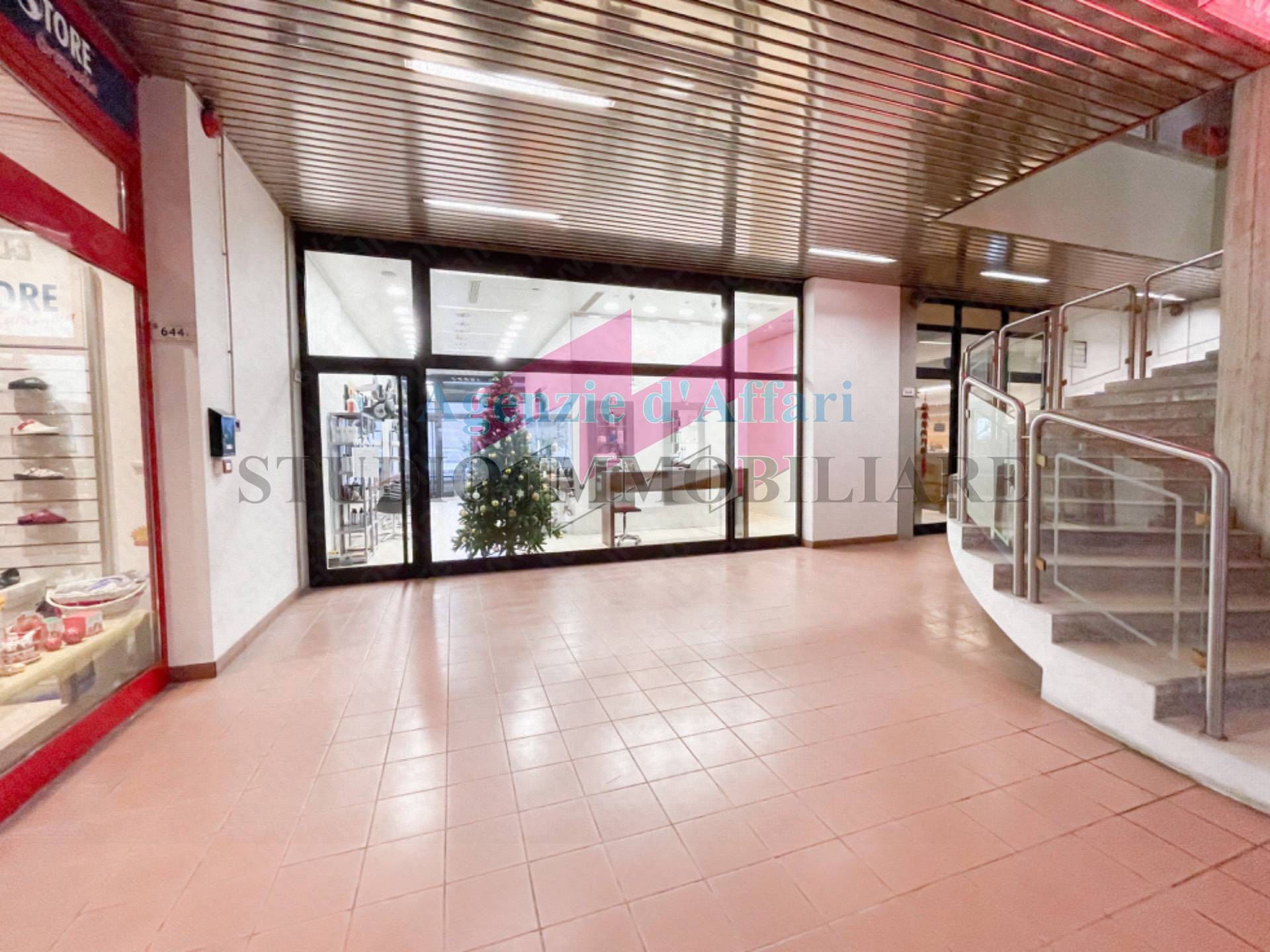 Negozio in vendita a Castelnovo Bariano