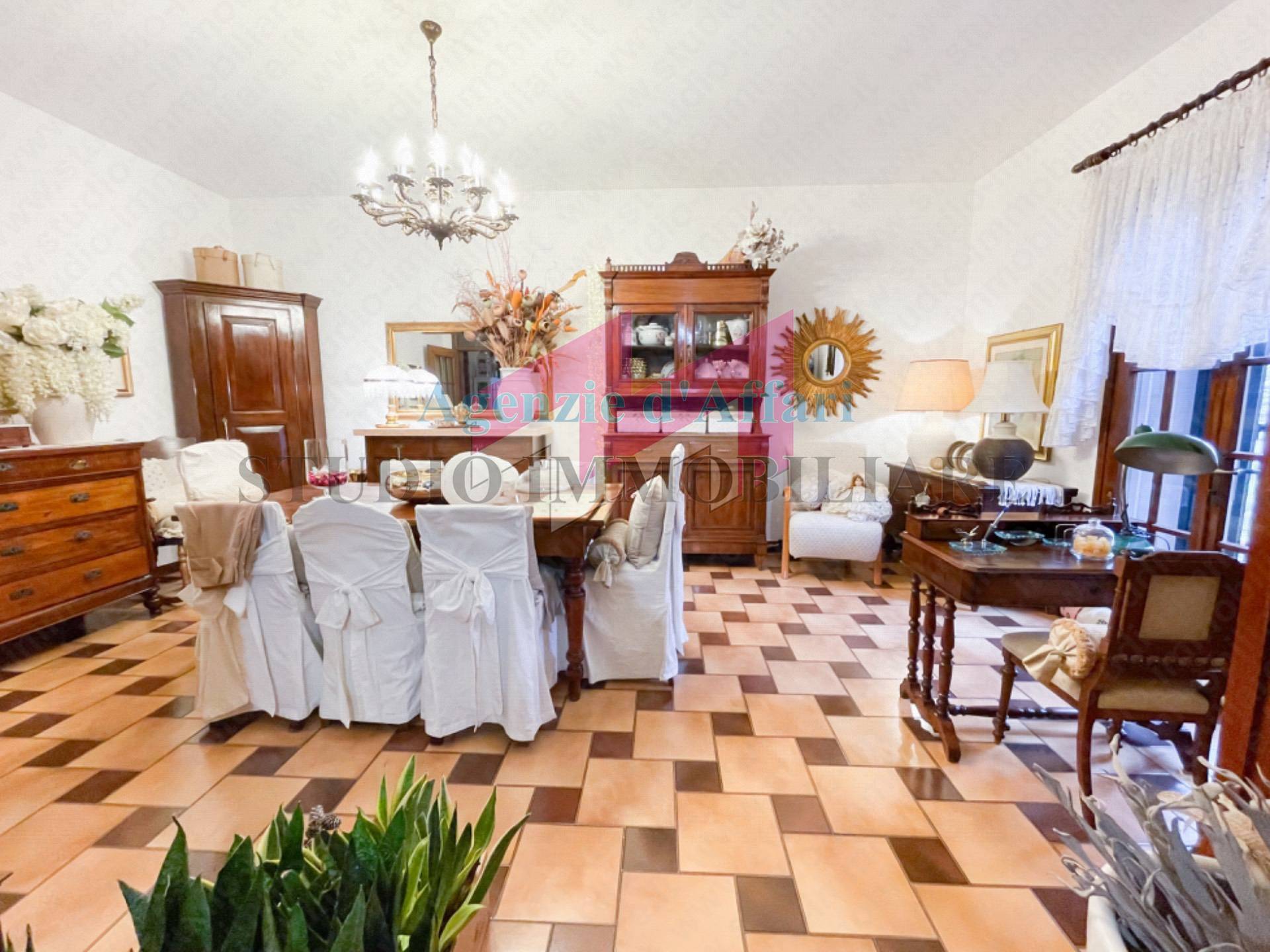 Casa in vendita a Castelnovo Bariano