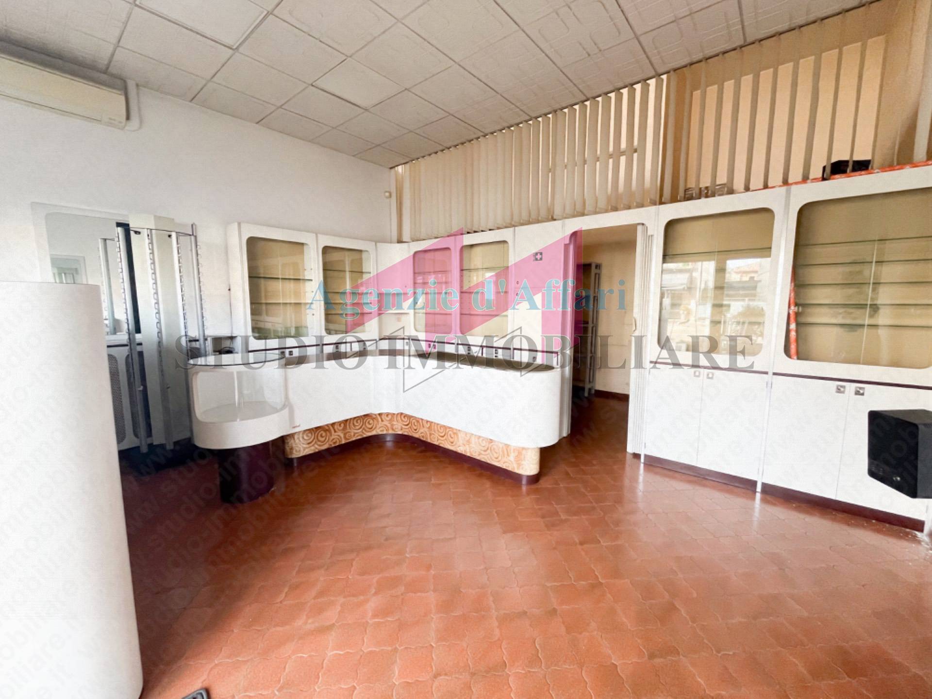 Negozio in vendita a Castelmassa