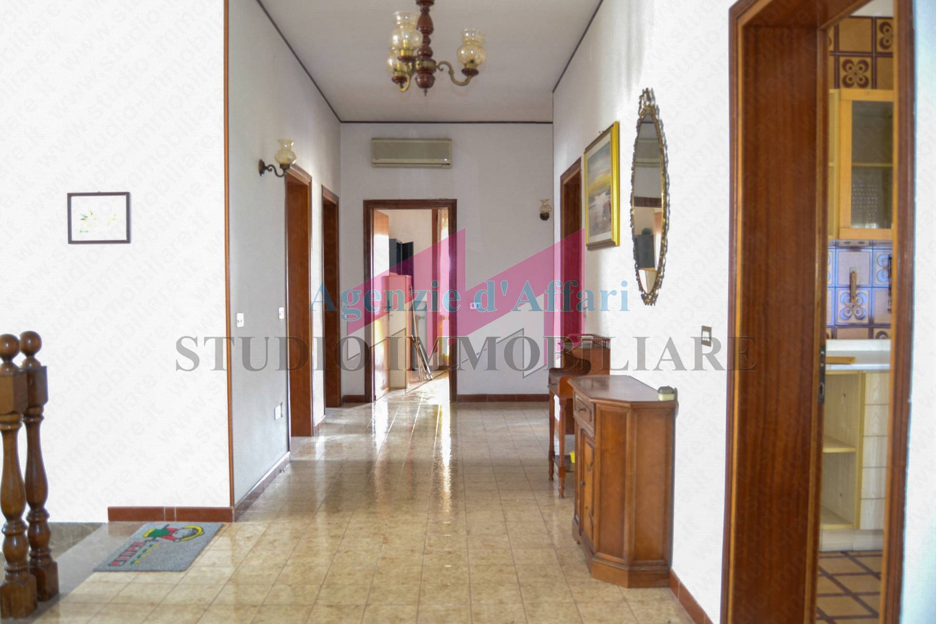 Porzione di bifamiliare in vendita a Castelnovo Bariano