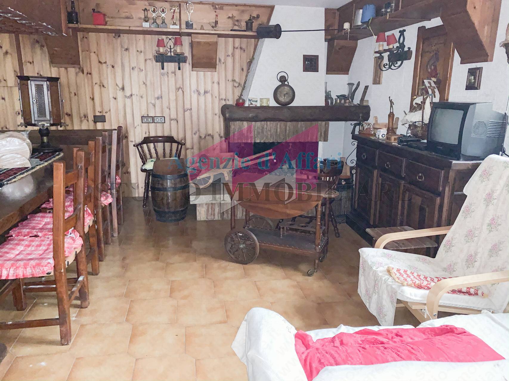 Villa Singola in vendita a Borgocarbonara