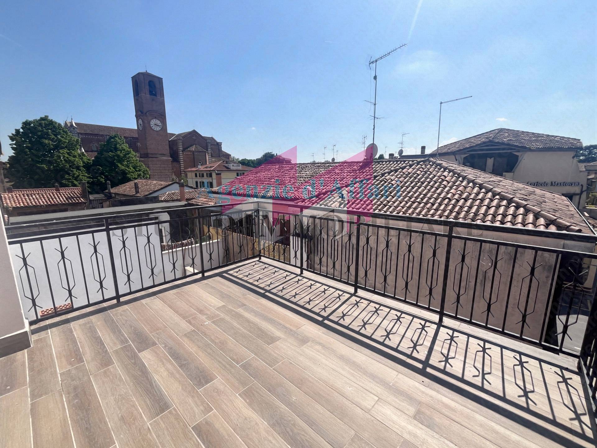 Porzione di fabbricato in vendita a Sermide e Felonica