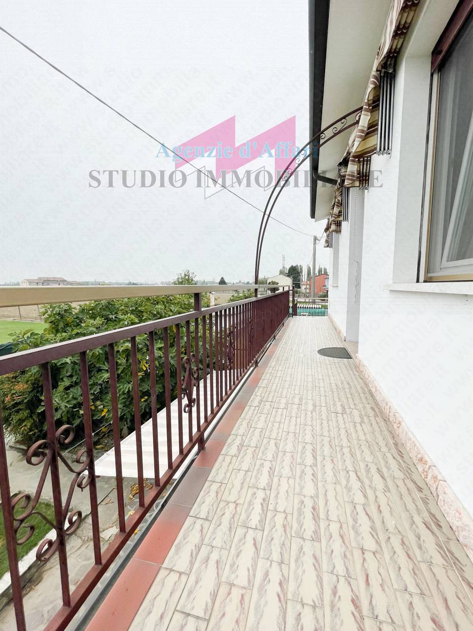 Porzione di bifamiliare in vendita a Castelmassa