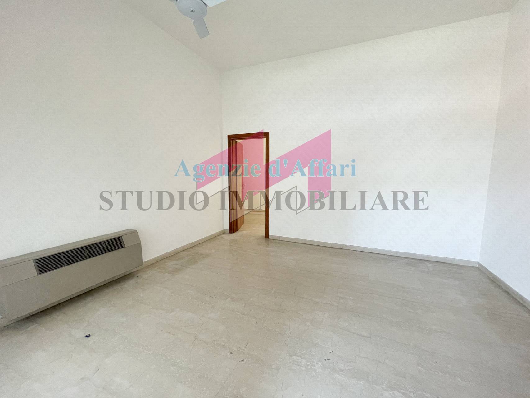 Negozio in affitto a Castelmassa