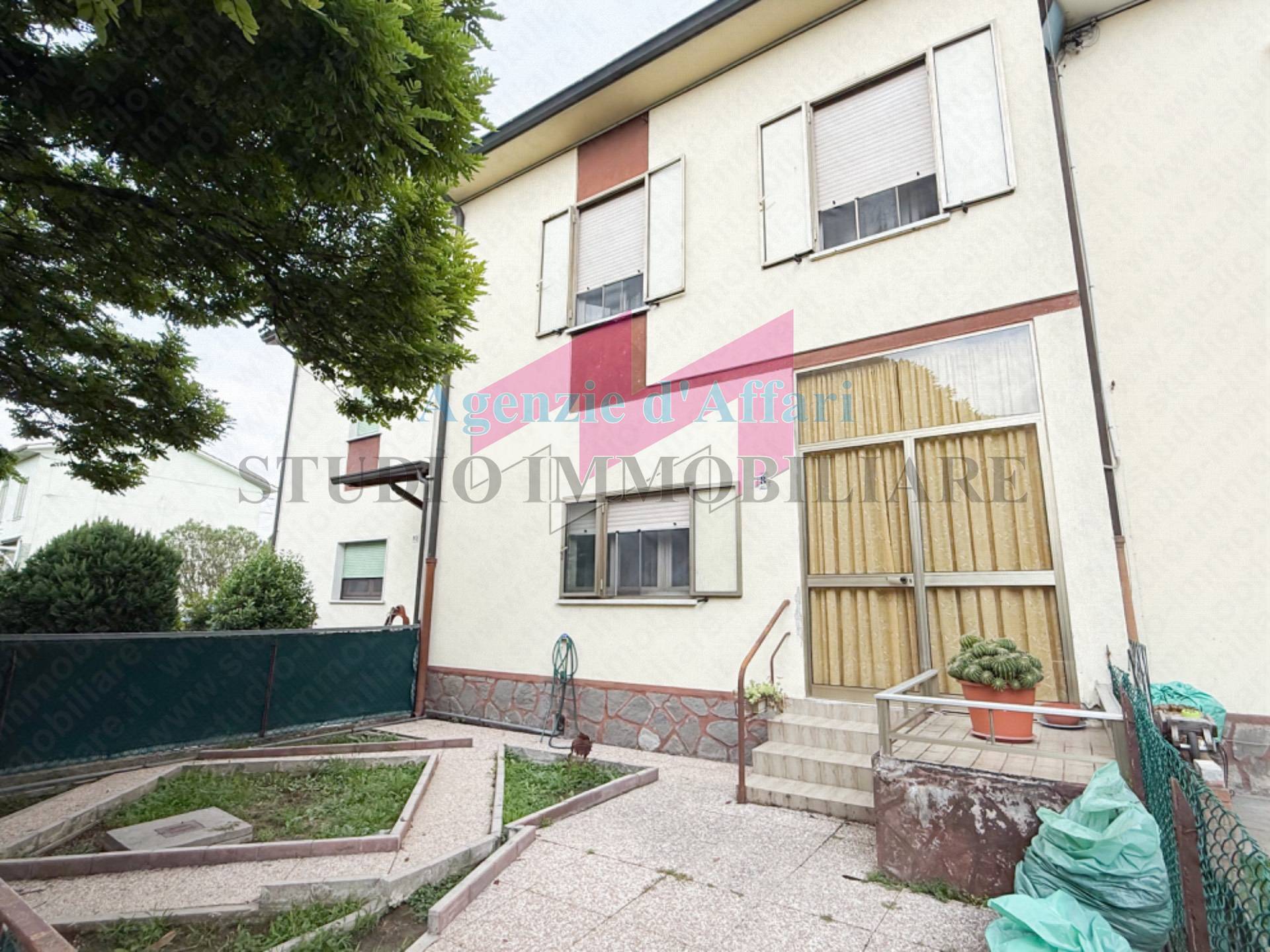 Villetta a schiera in vendita a Castelmassa