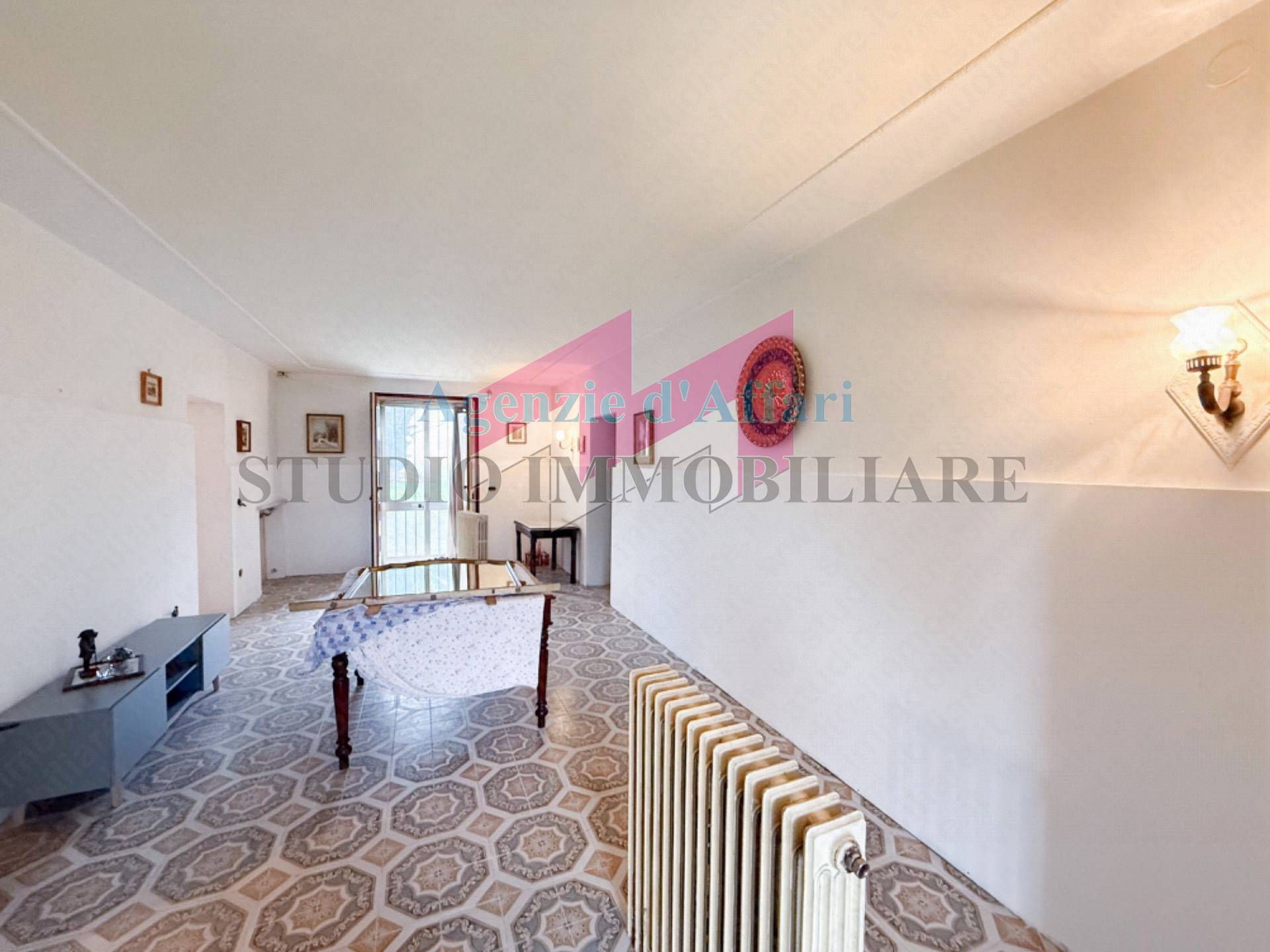 Bifamiliare in affitto a Moglia