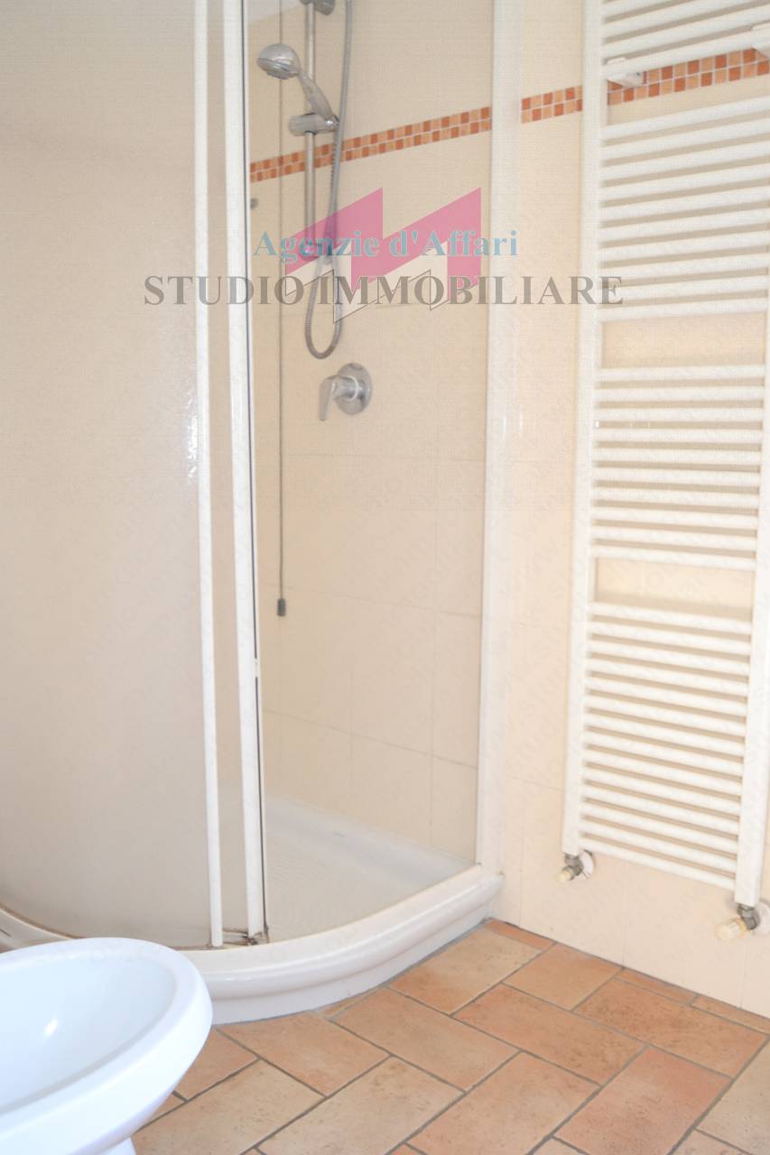 Porzione di bifamiliare in affitto a Castelmassa