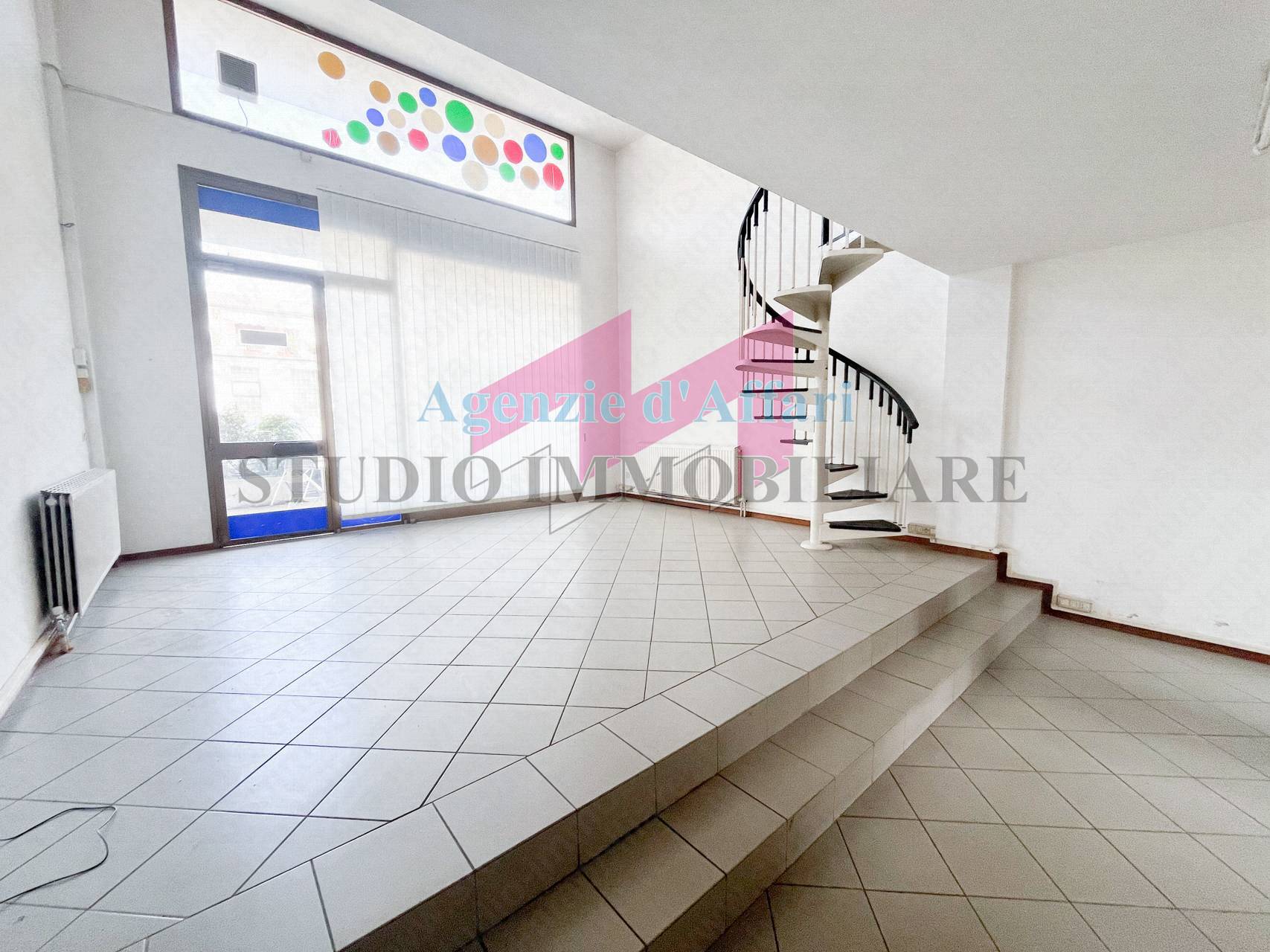 Negozio in affitto a Castelmassa