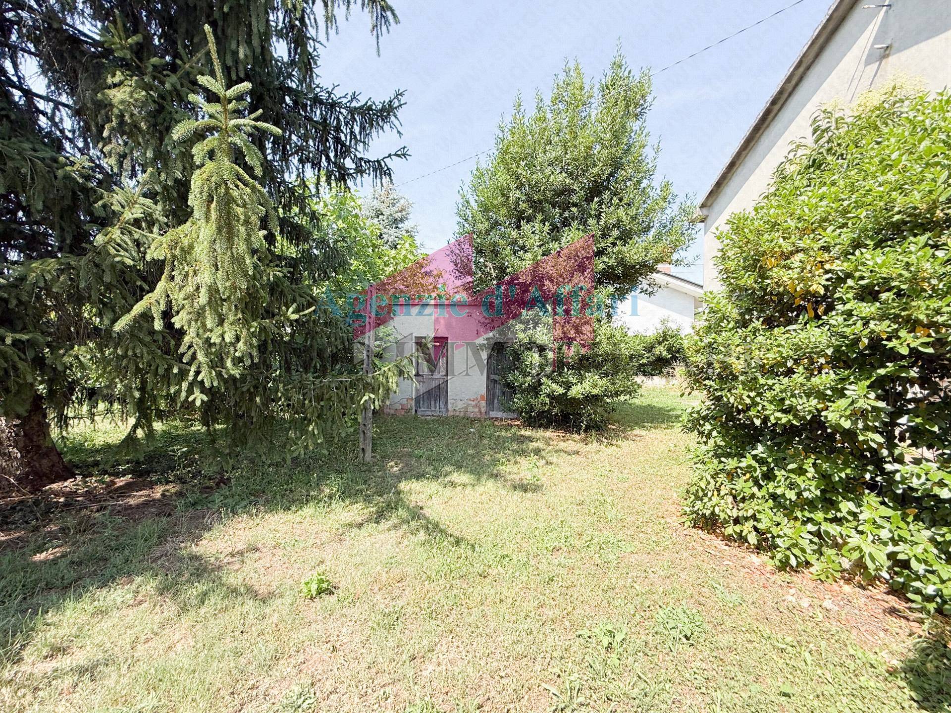 Casa in vendita a Calto