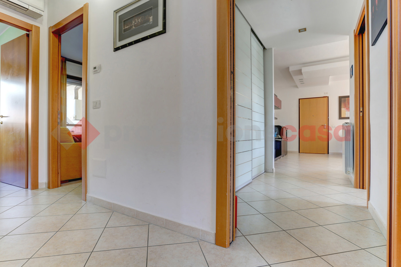 Quadrilocale con box doppio a Latina