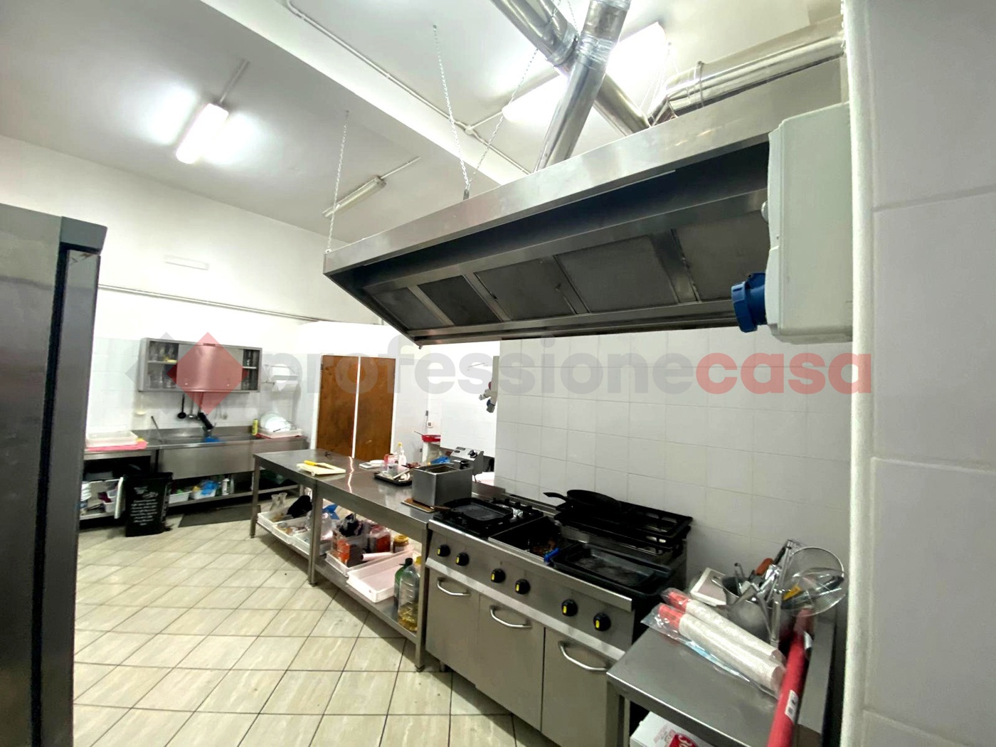 Attivit commerciale Ristorante e pizzeria in vendita a Latina