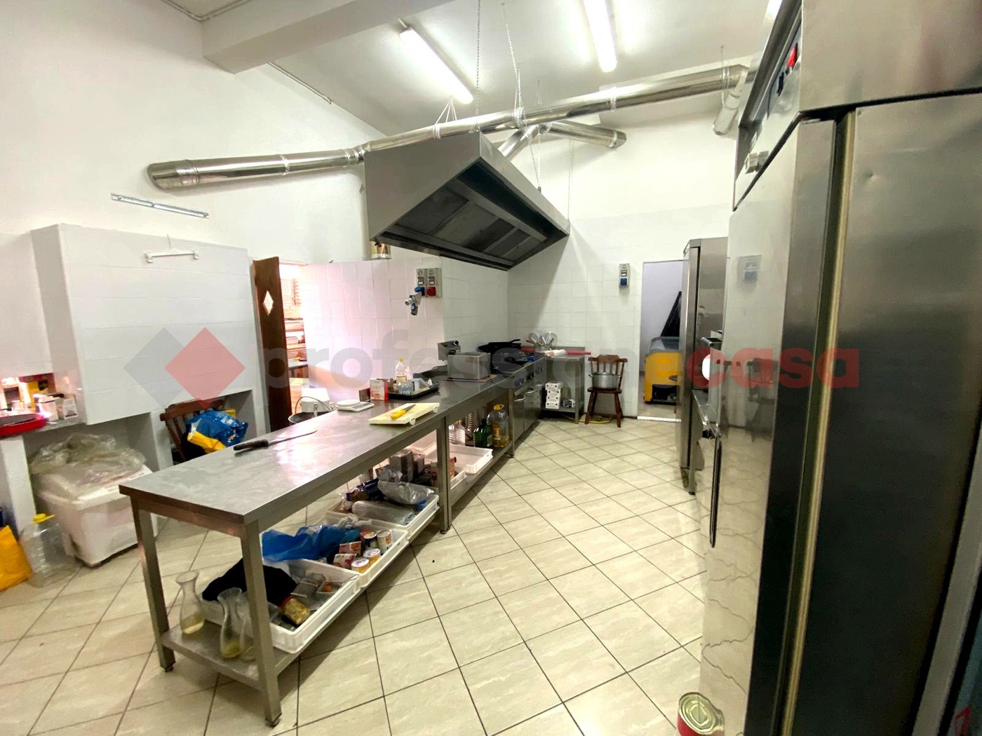 Attivit commerciale Ristorante e pizzeria in vendita a Latina