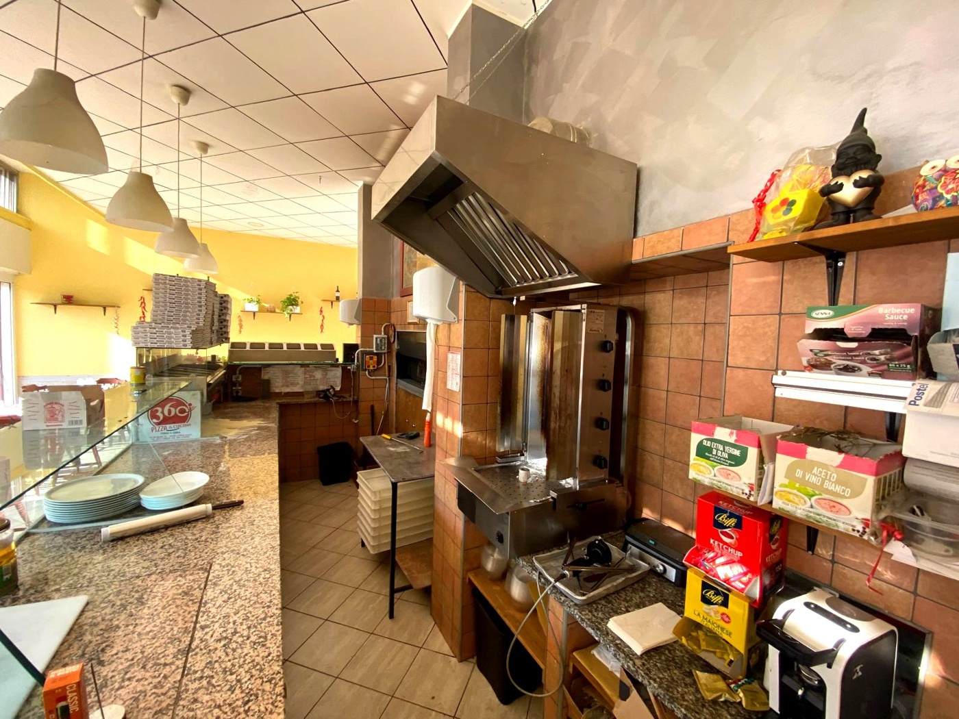 Attivit commerciale Ristorante e pizzeria in vendita a Latina