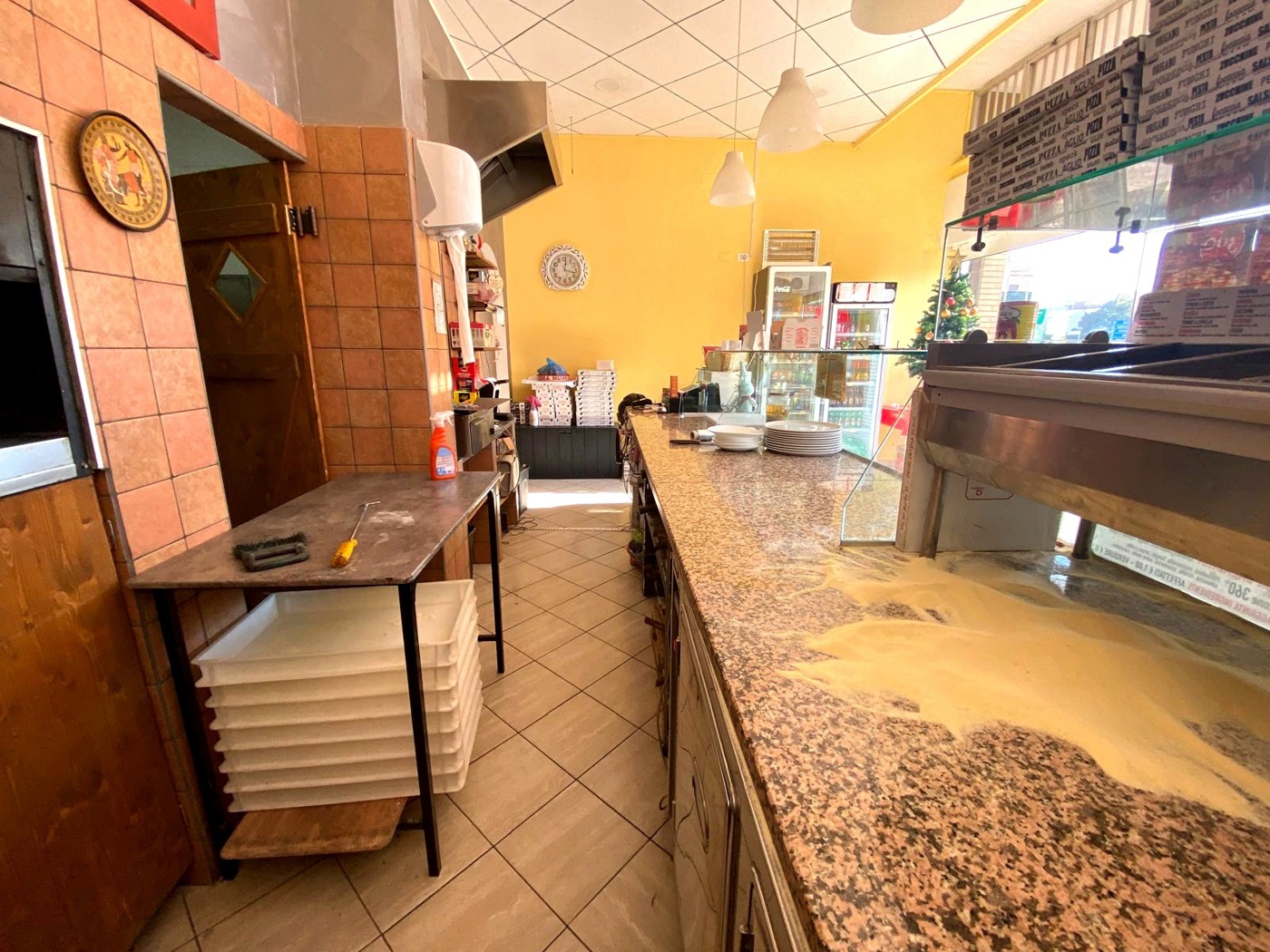 Attivit commerciale Ristorante e pizzeria in vendita a Latina