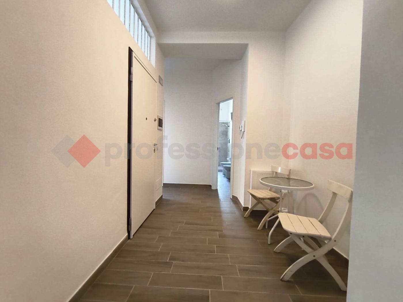 Trilocale arredato in affitto a Latina