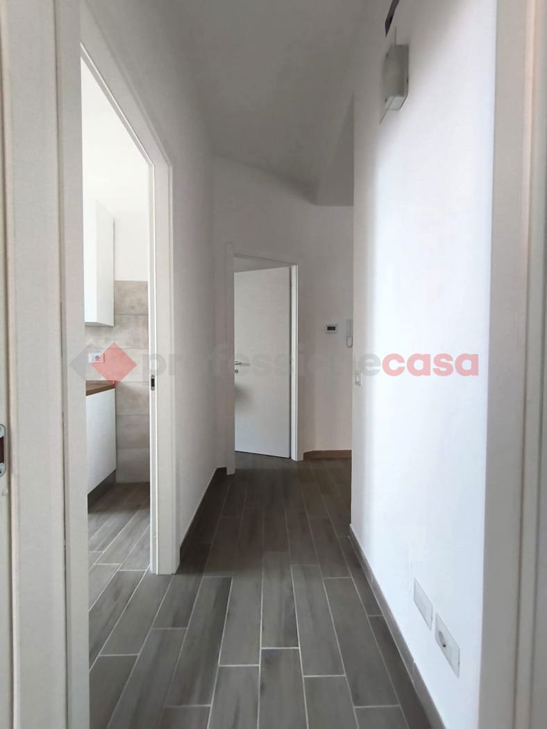 Trilocale arredato in affitto a Latina