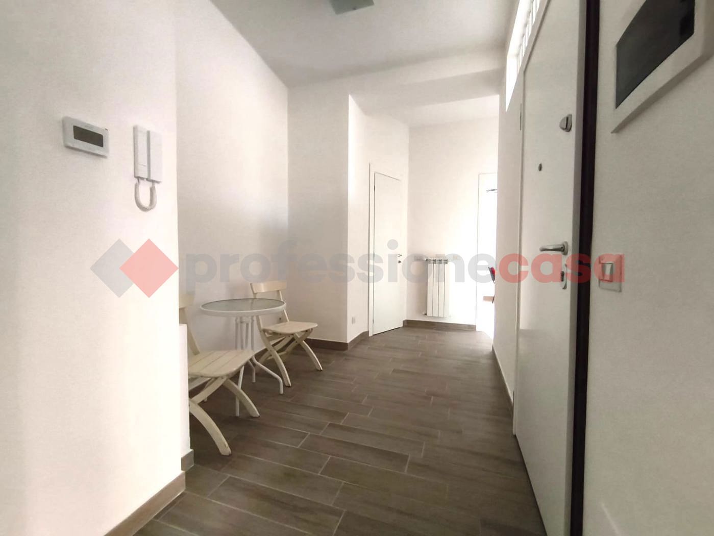 Trilocale arredato in affitto a Latina