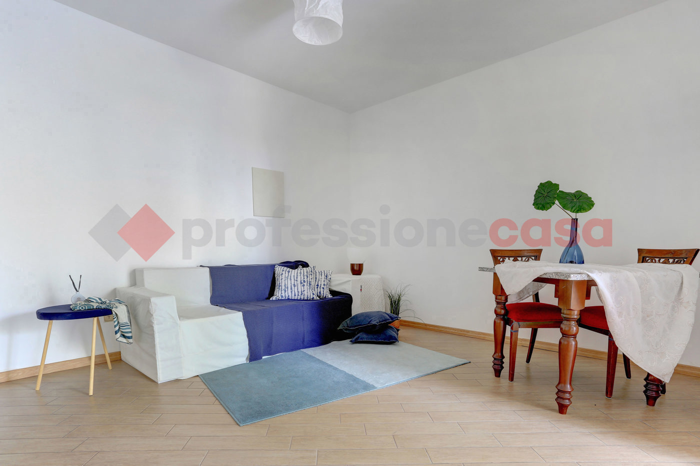 Trilocale con box a Latina