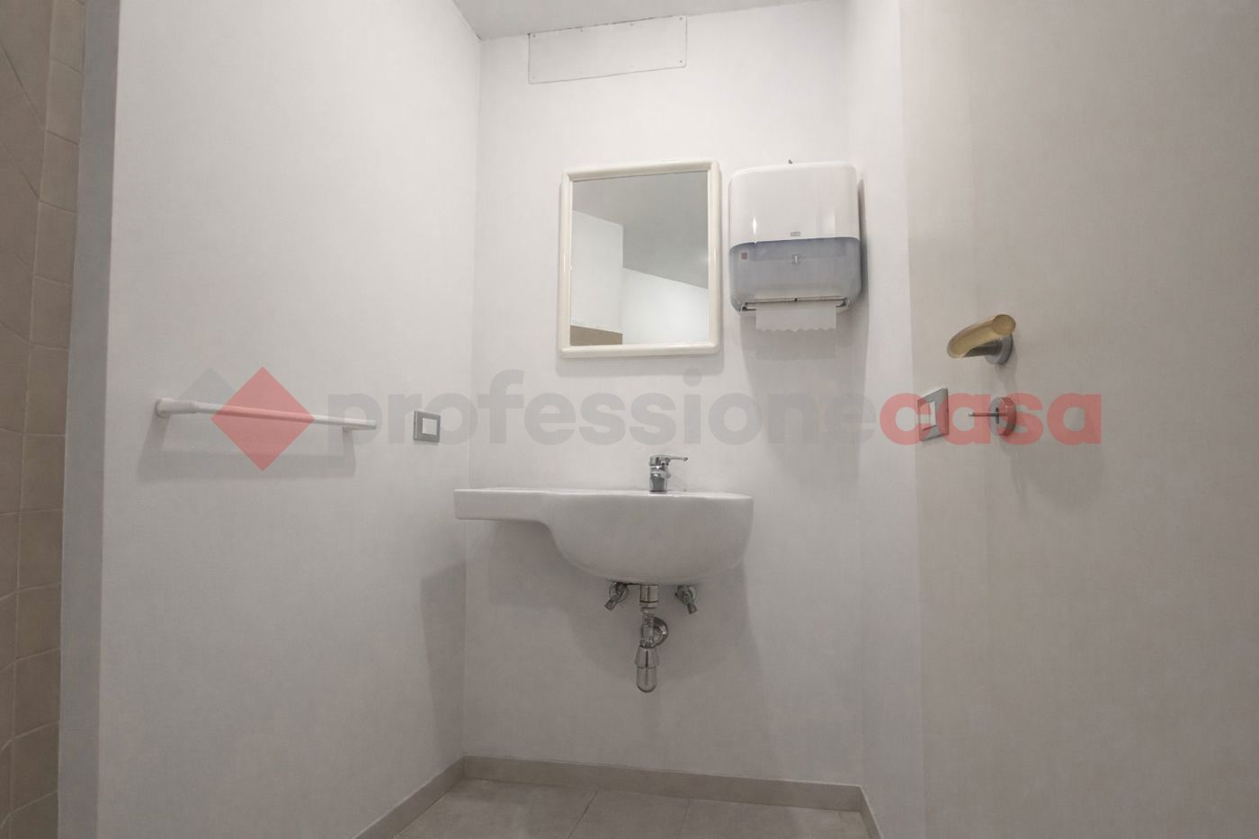 Ufficio in affitto a Latina