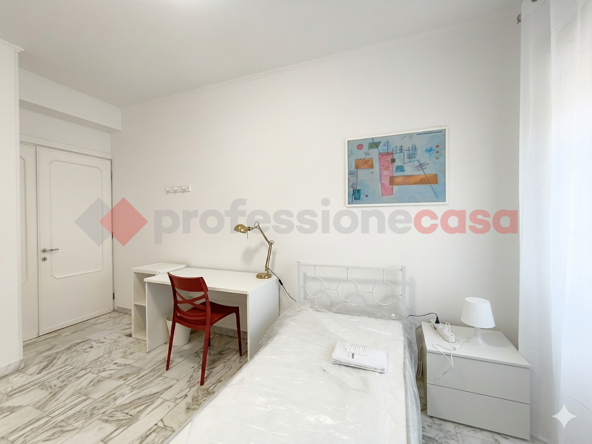 Monolocale arredato in affitto a Latina