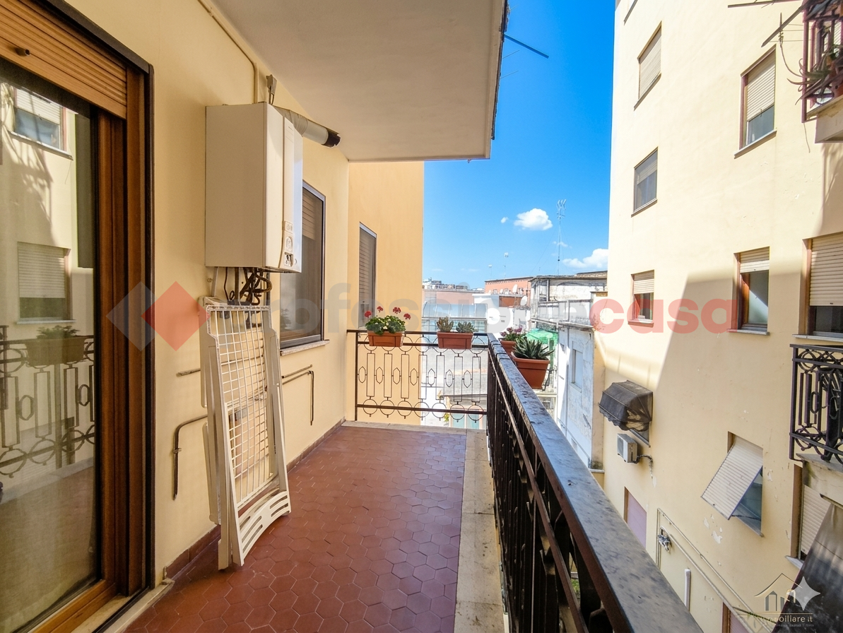 Monolocale arredato in affitto a Latina