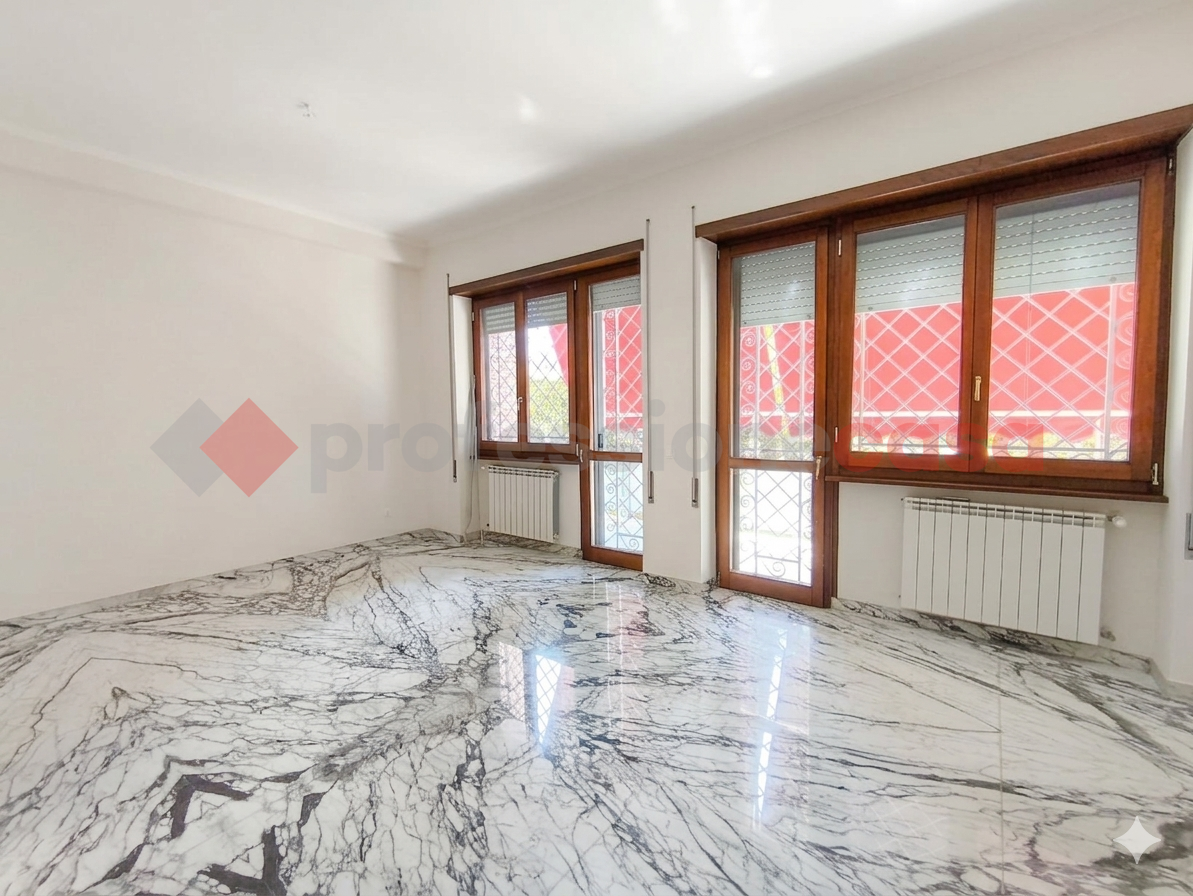 Quadrilocale in affitto a Latina