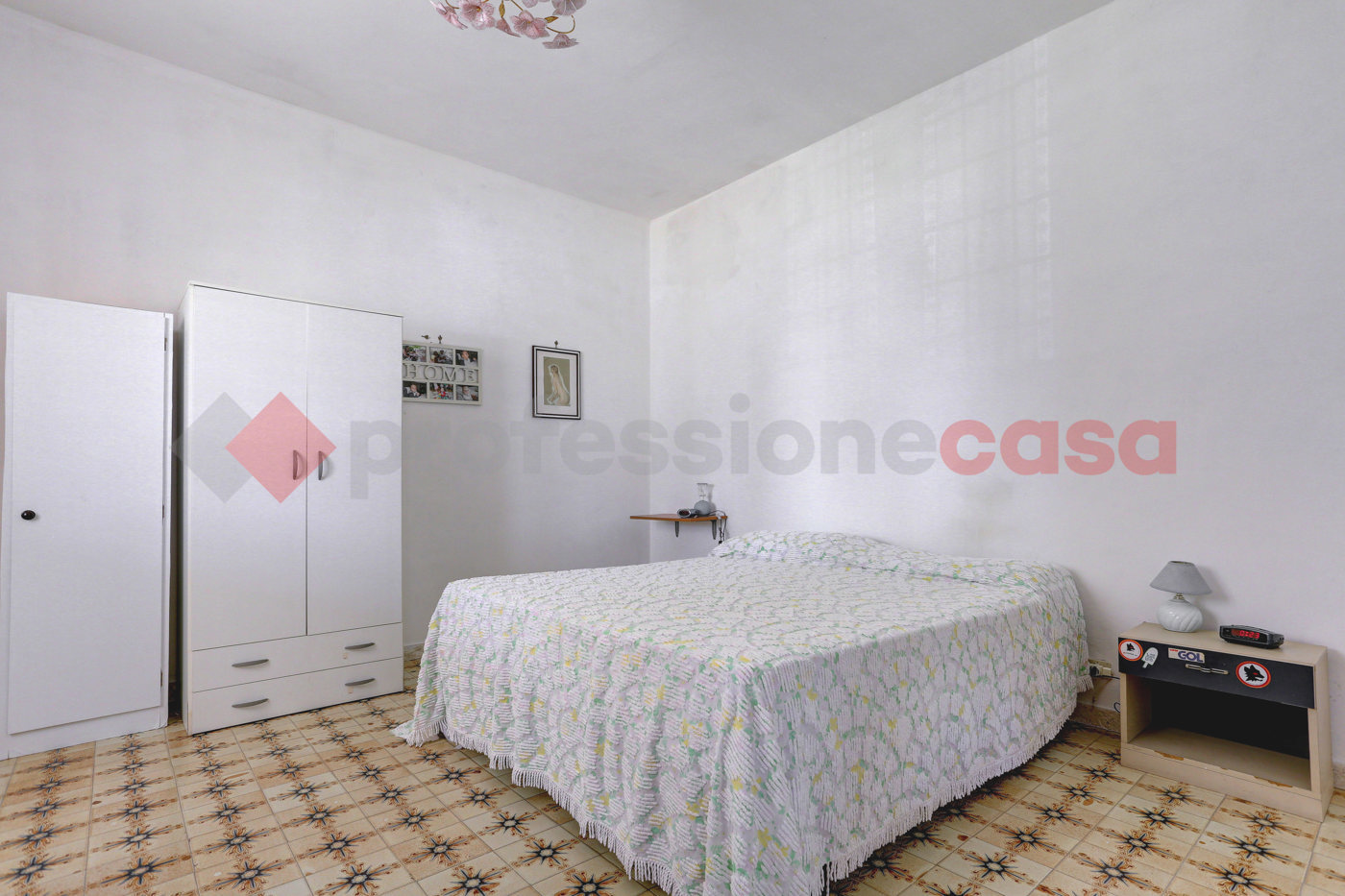 Villa con giardino a Latina