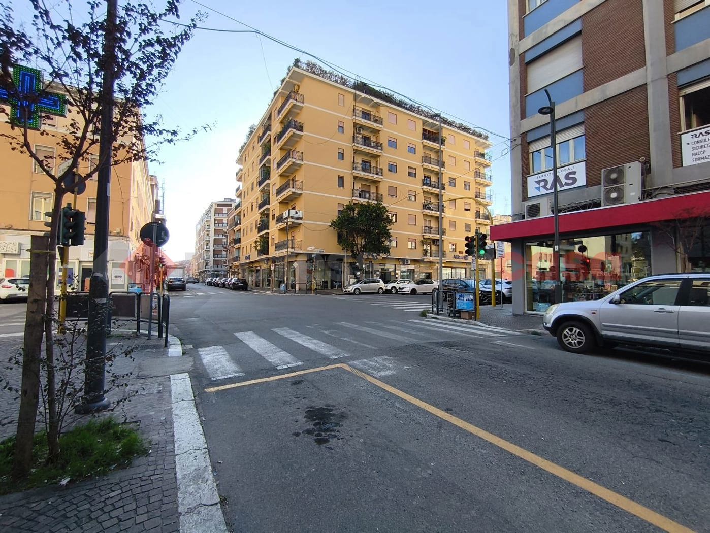 Monolocale arredato in affitto a Latina