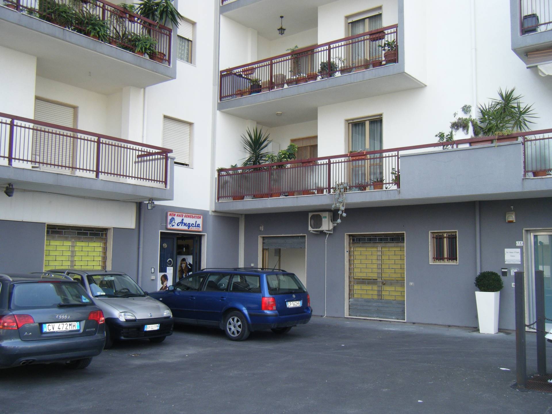 Vendesi box Vasto zona semicentrale