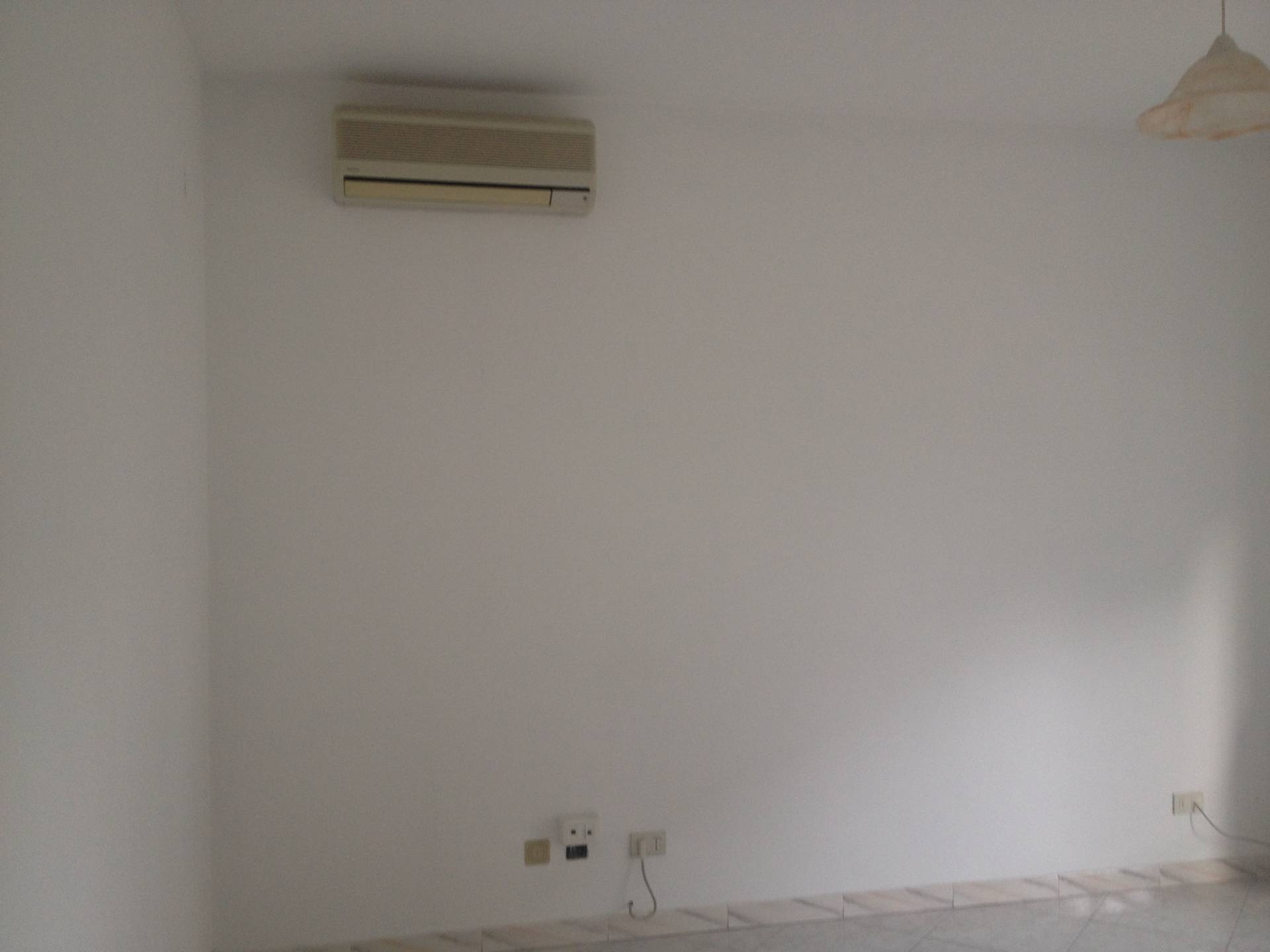 Studio/Ufficio in affitto a Vasto, ZONA CENTRALE
