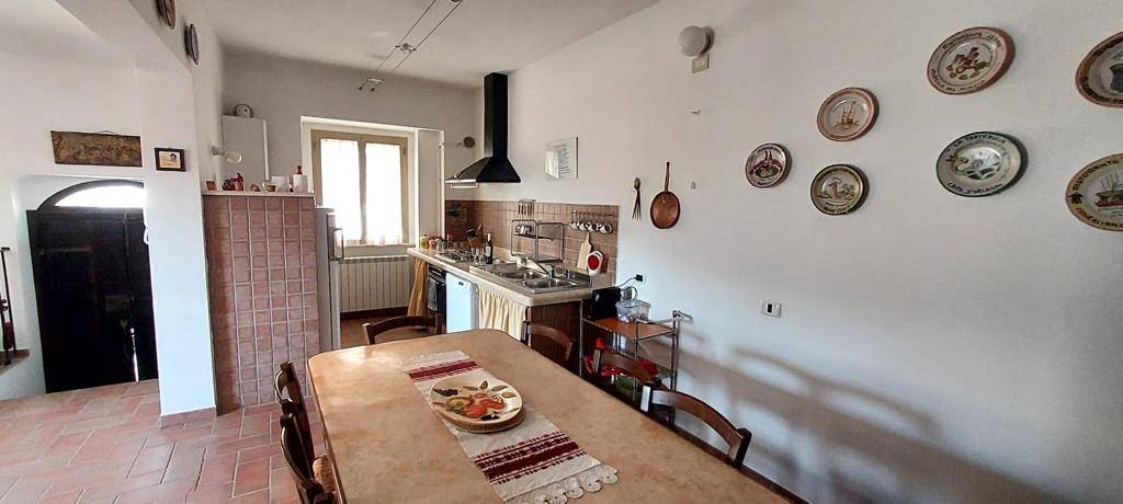 Abitazione indipendente in affitto a Carunchio