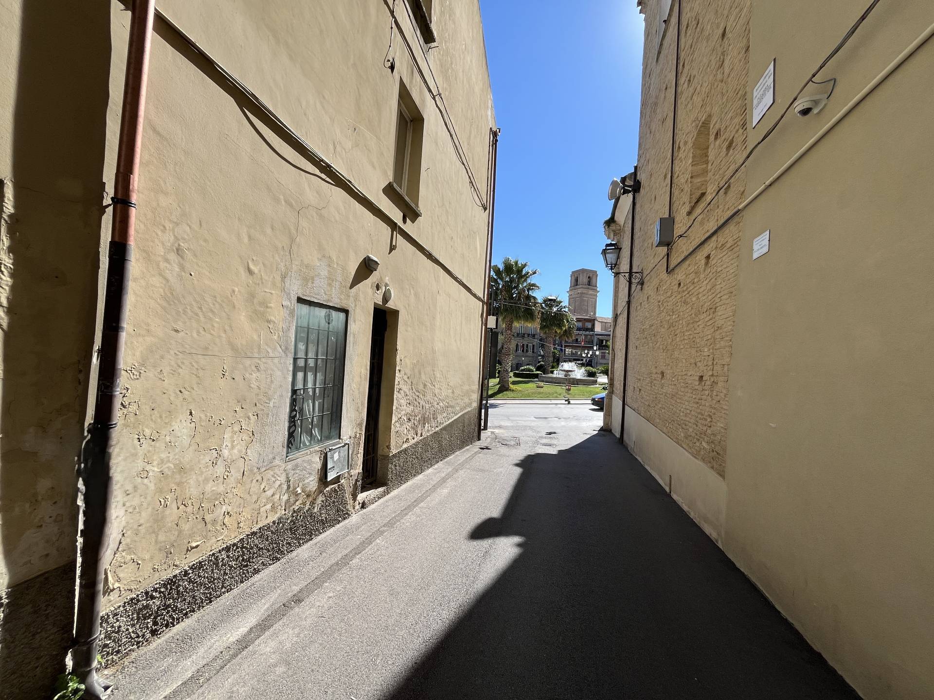 LOCALE COMMERCIALE/RISTORAZIONE in affitto a Vasto, ZONA CENTRALE