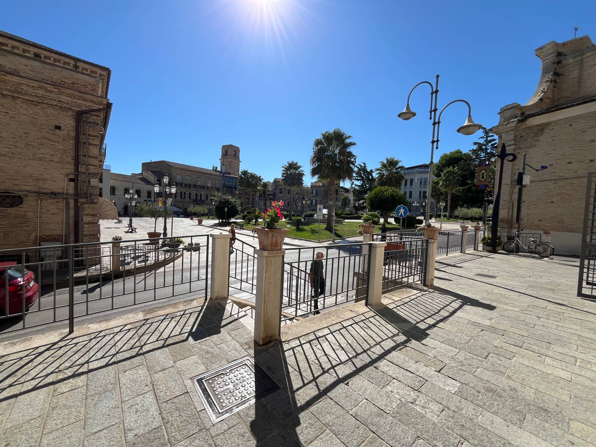 LOCALE COMMERCIALE/RISTORAZIONE in affitto a Vasto, ZONA CENTRALE