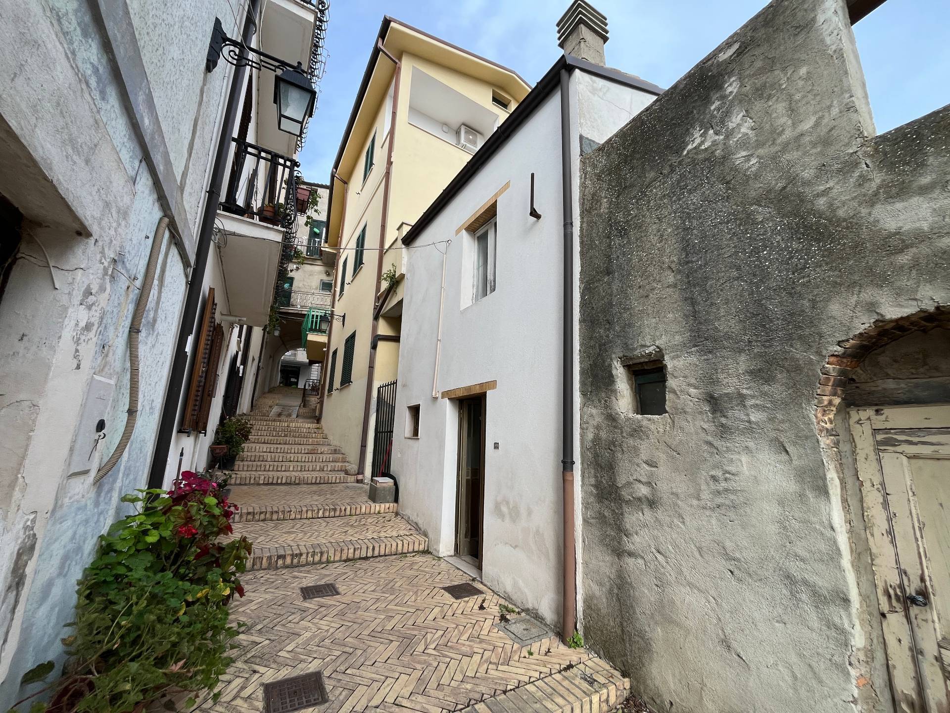 Abitazione indipendente in vendita a Scerni