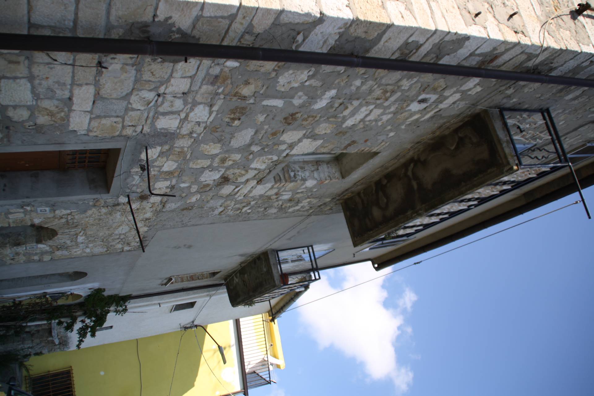 Abitazione indipendente in vendita a Dogliola