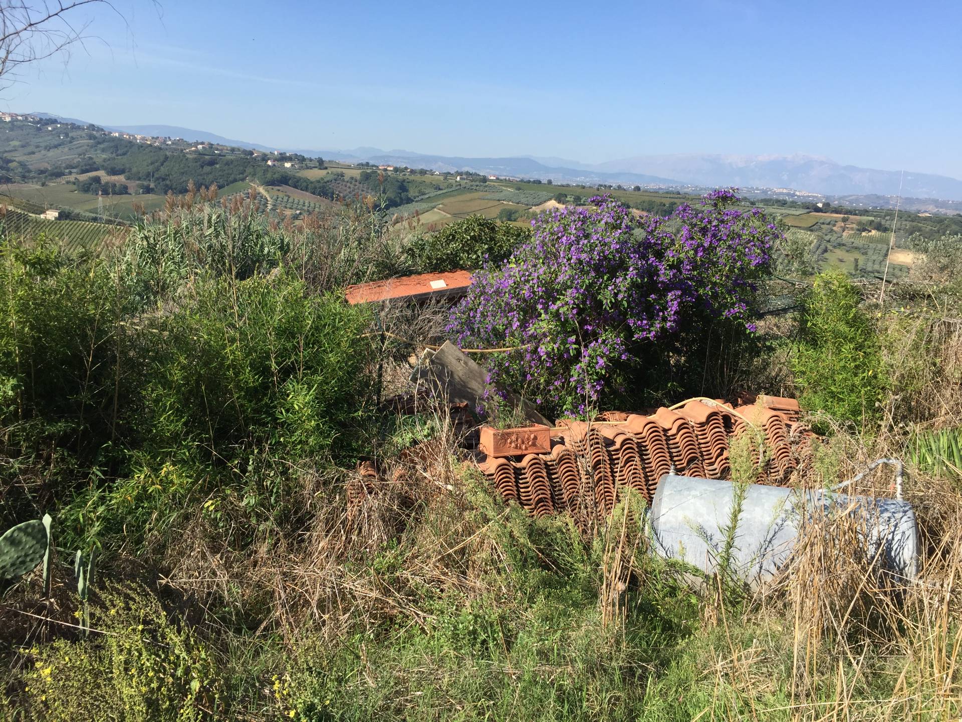 Grezzo in vendita a Vasto, FRAZIONI