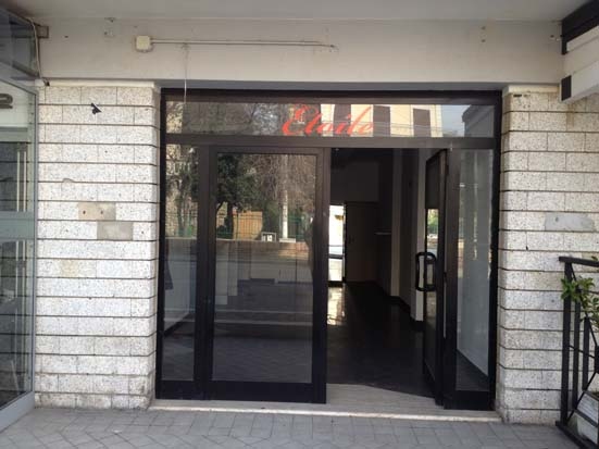 Locale commerciale in vendita a Vasto, Vasto Marina