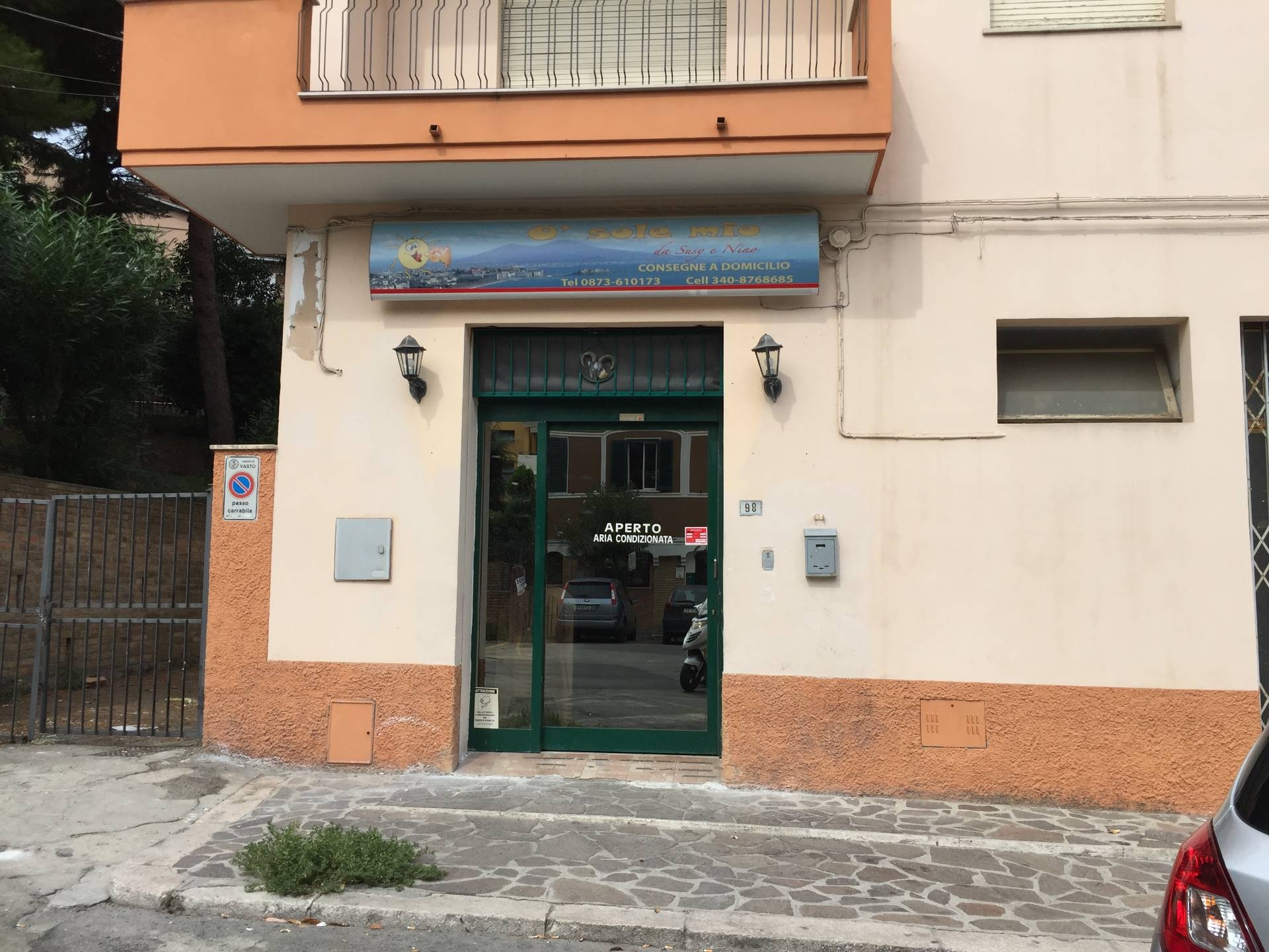 Locale commerciale in vendita a Vasto, ZONA CENTRALE