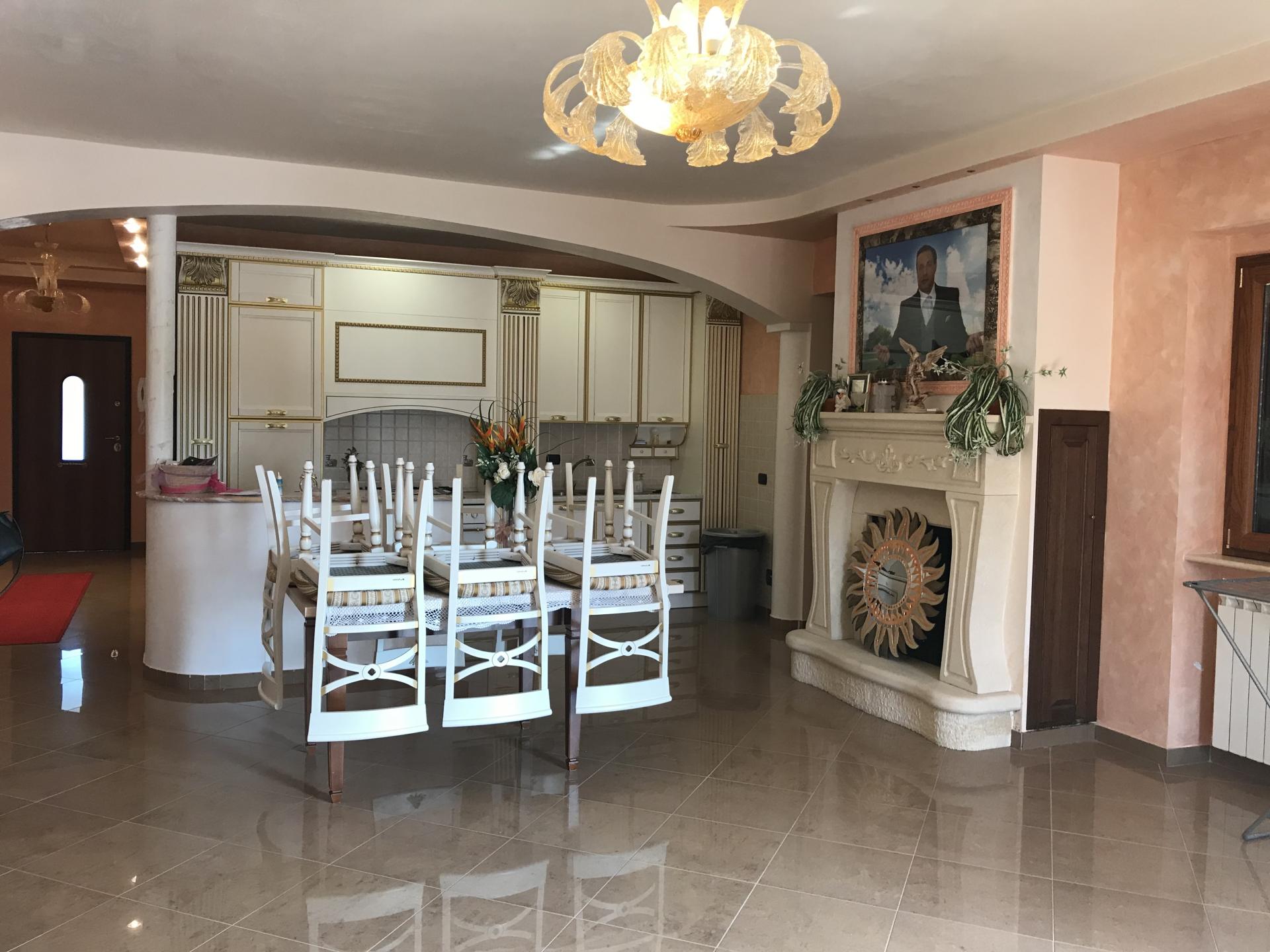 Abitazione indipendente in vendita a Vasto, ZONA PERIFERICA