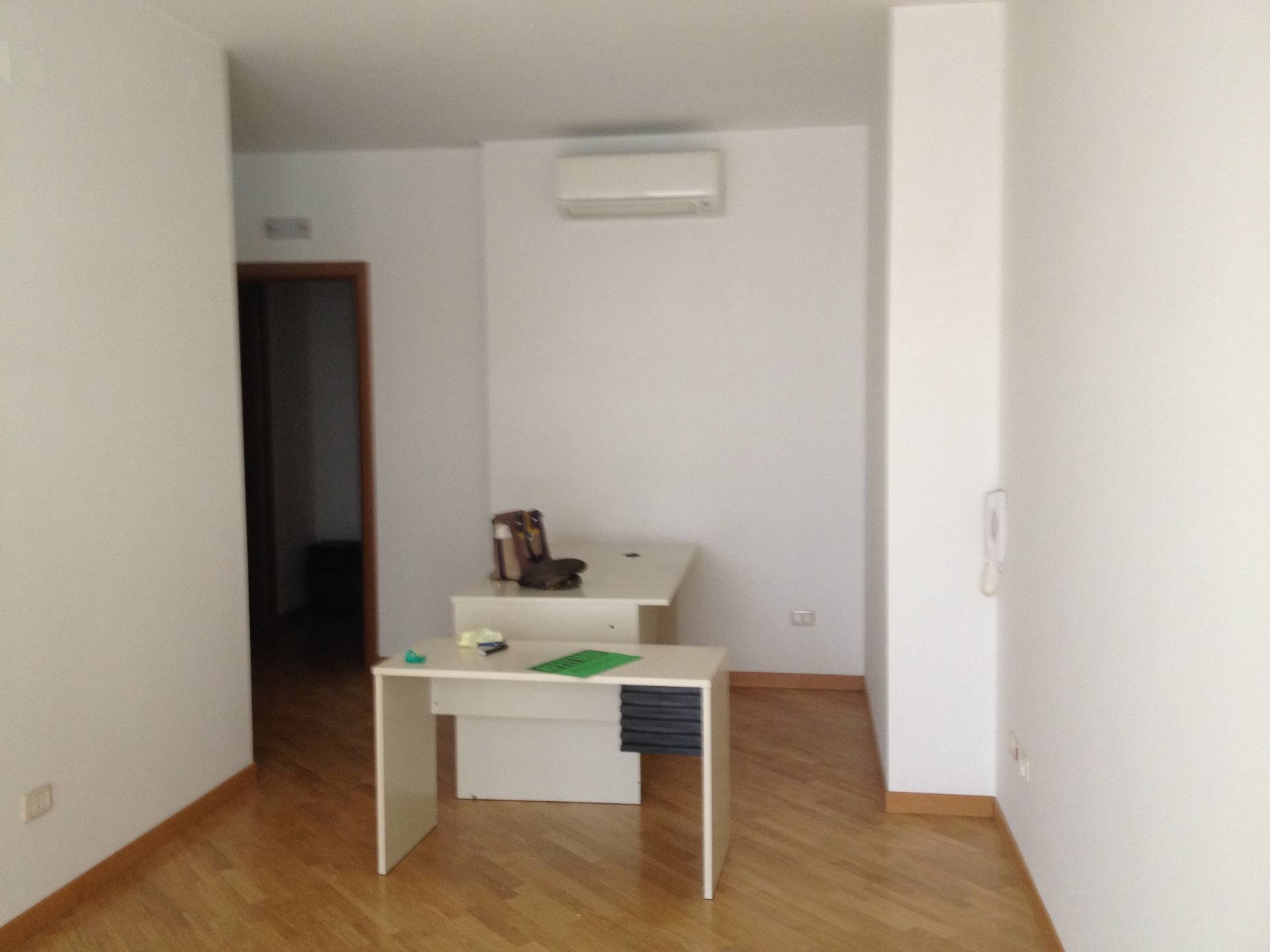 Studio/Ufficio in affitto a Vasto, ZONA CENTRALE