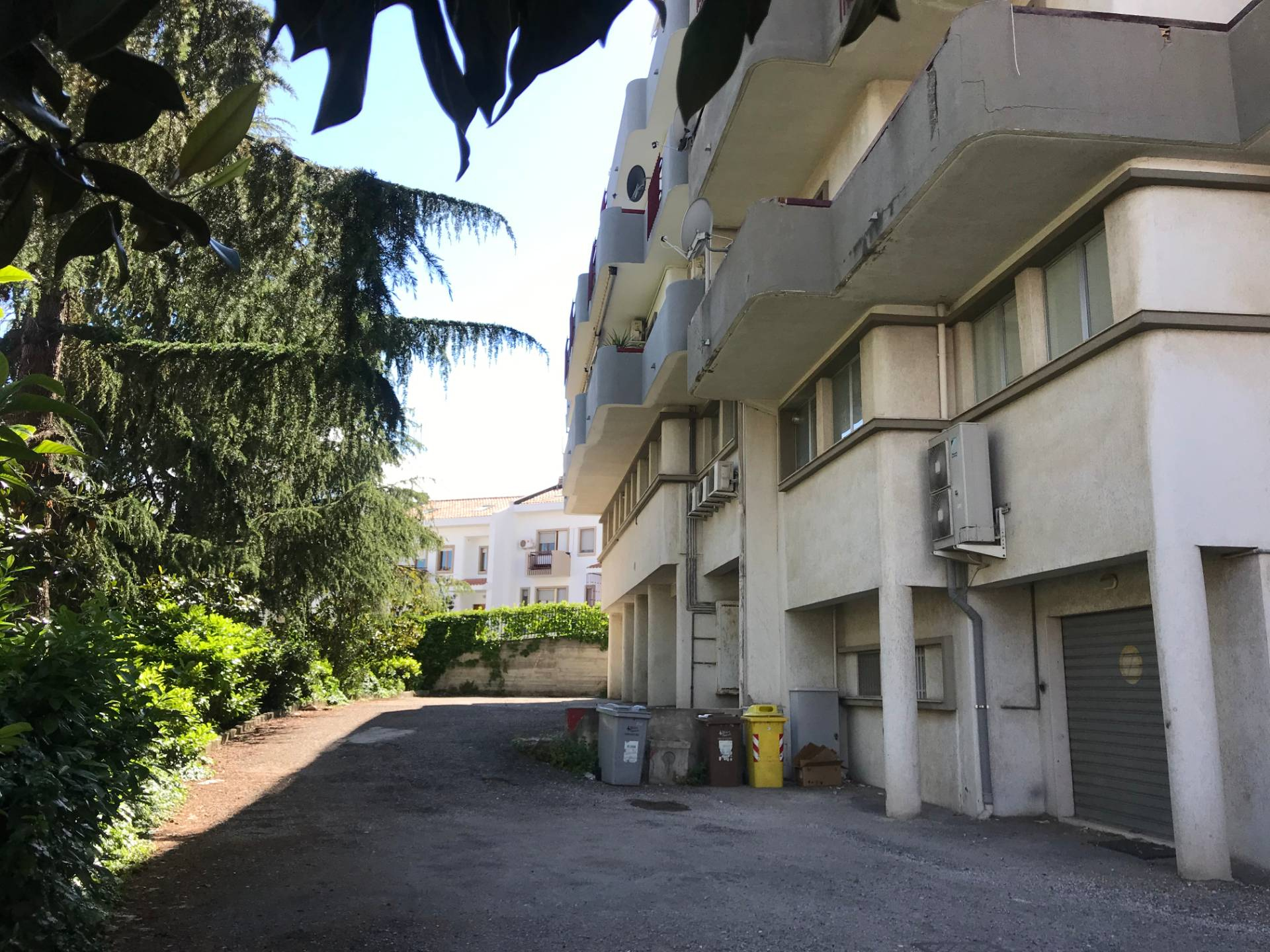 Garage/Posto auto/Deposito in vendita a Vasto, ZONA SEMICENTRALE