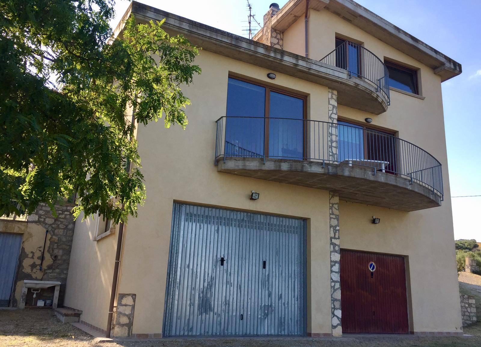 Villa in vendita a Dogliola