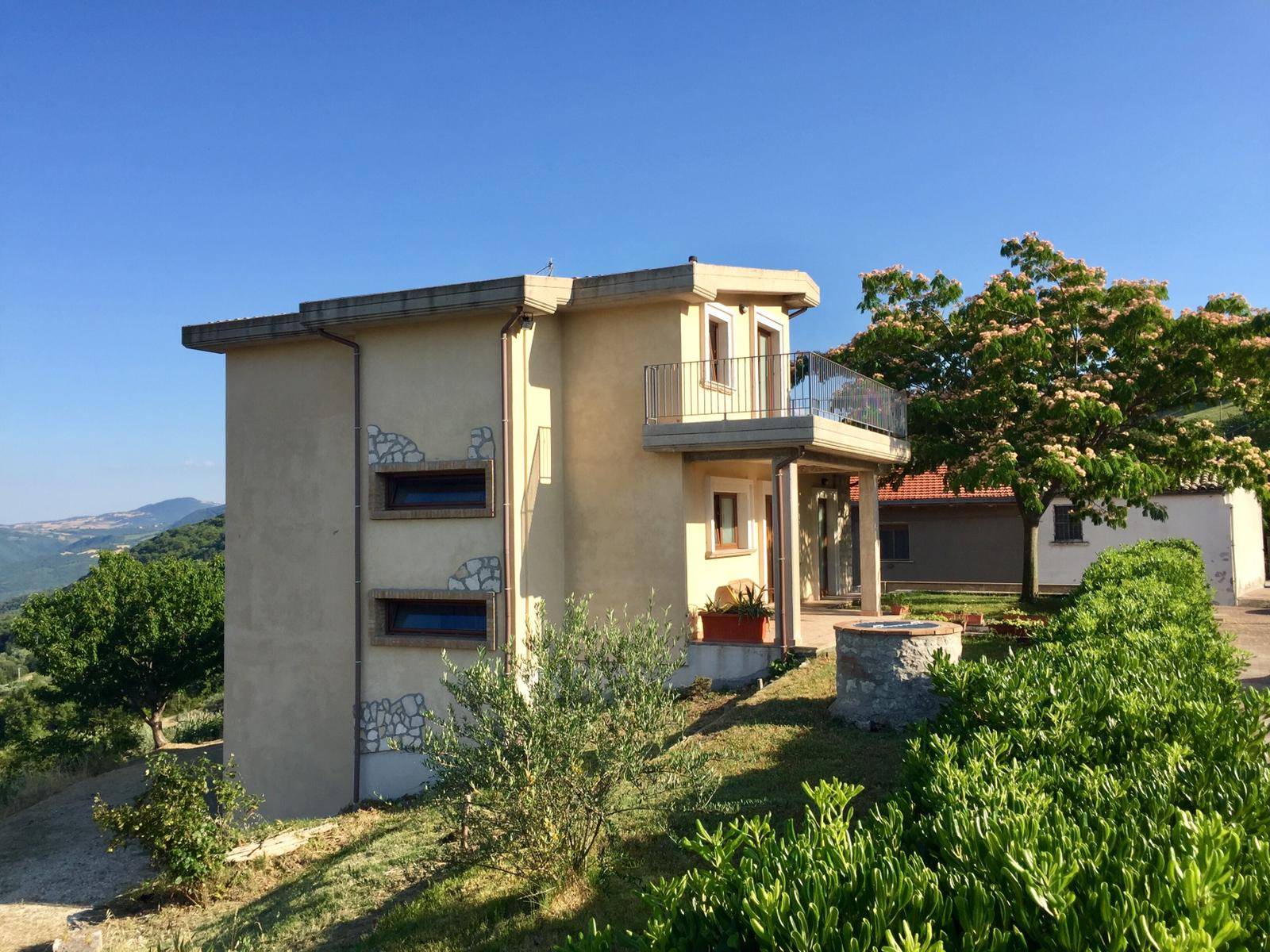Villa in vendita a Dogliola