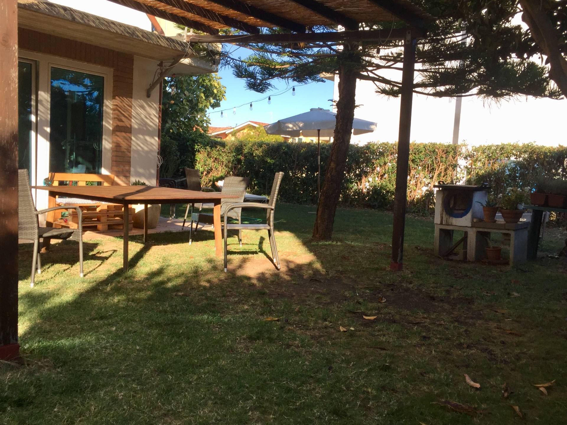 VILLA BIFAMILIARE in vendita a Montenero di Bisaccia