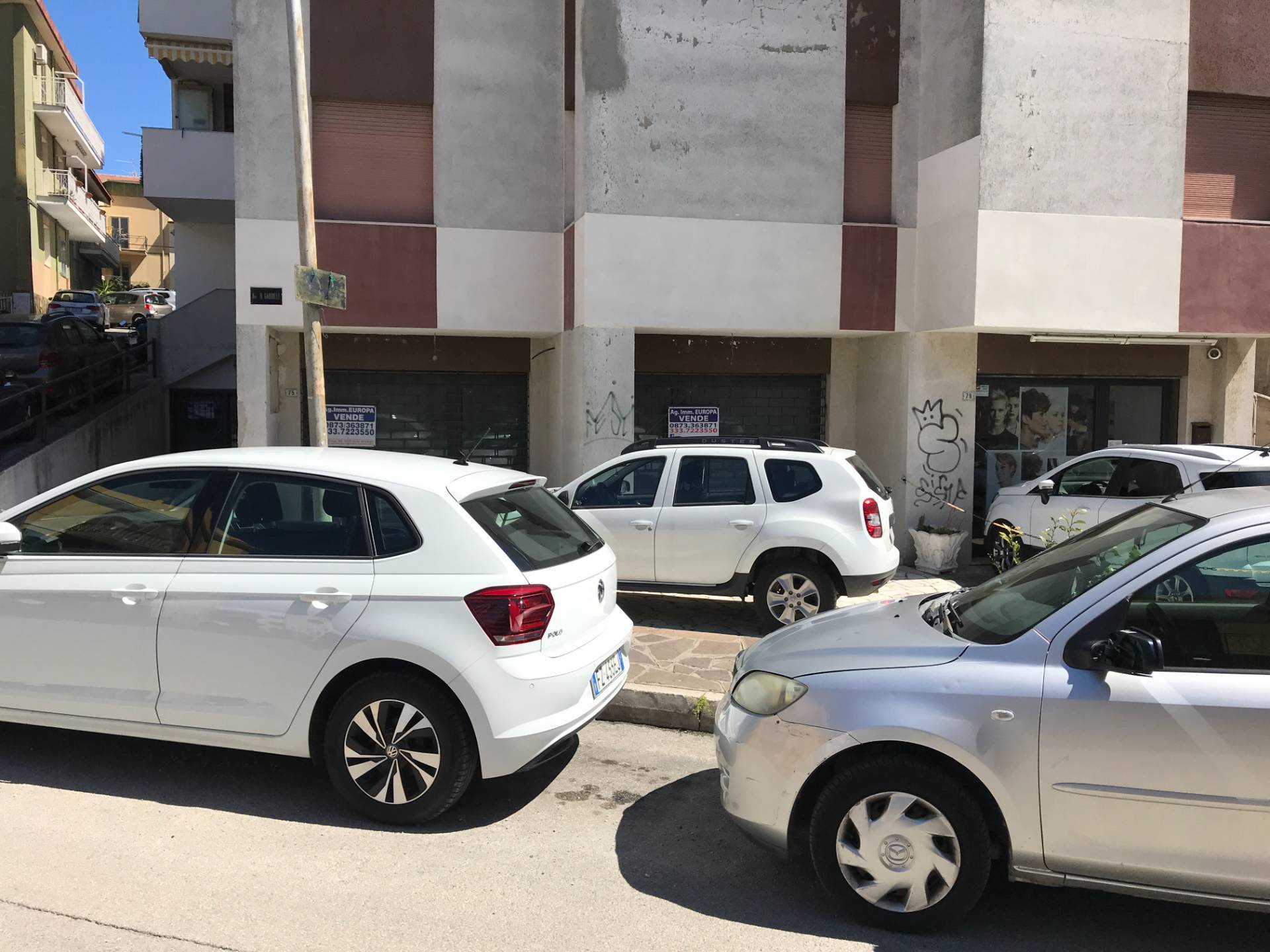 Locale commerciale in vendita a Vasto, ZONA CENTRALE