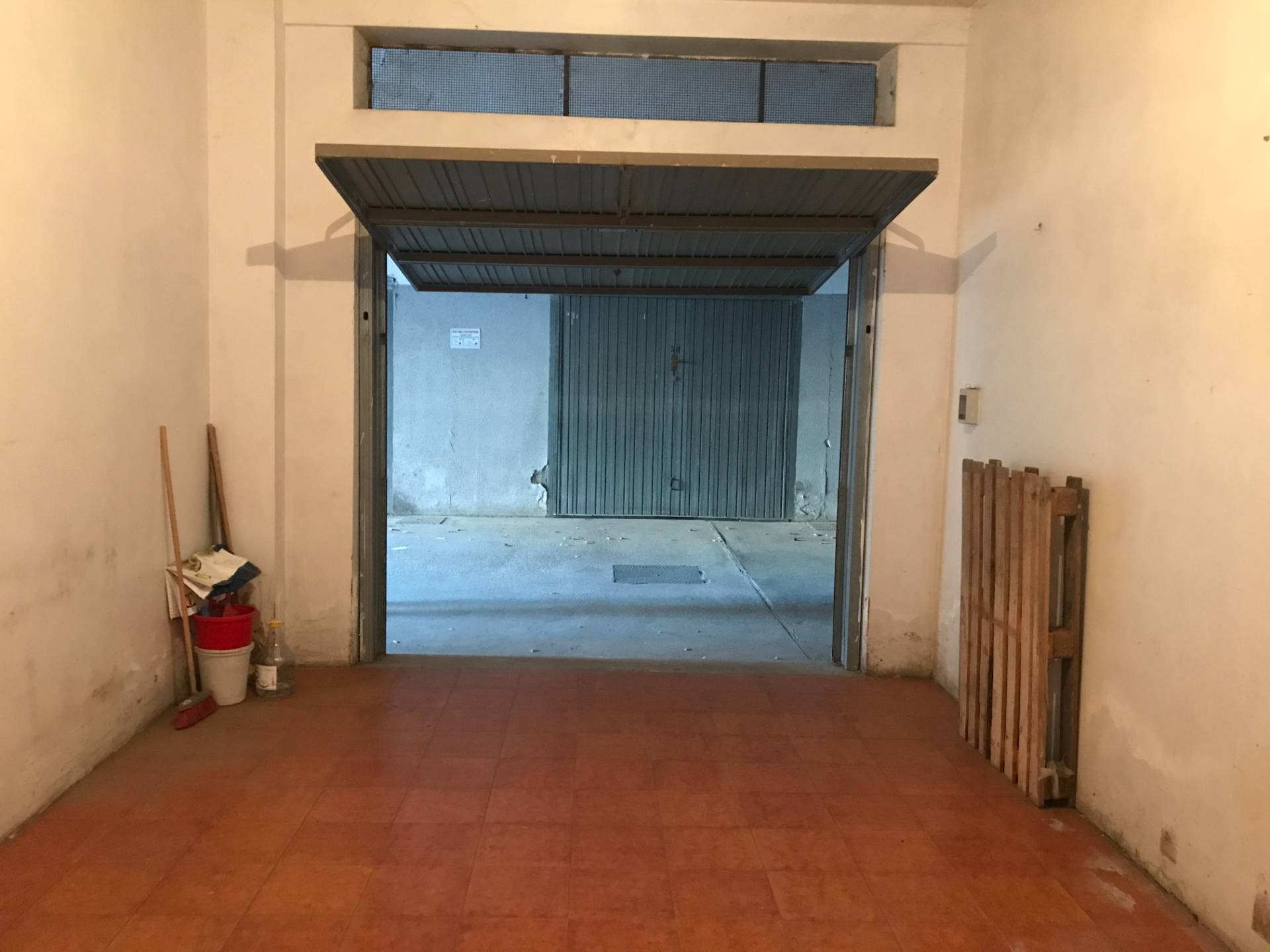 Box o garage in vendita a Vasto, ZONA CENTRALE