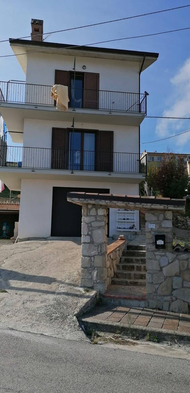 Villa in vendita a Dogliola